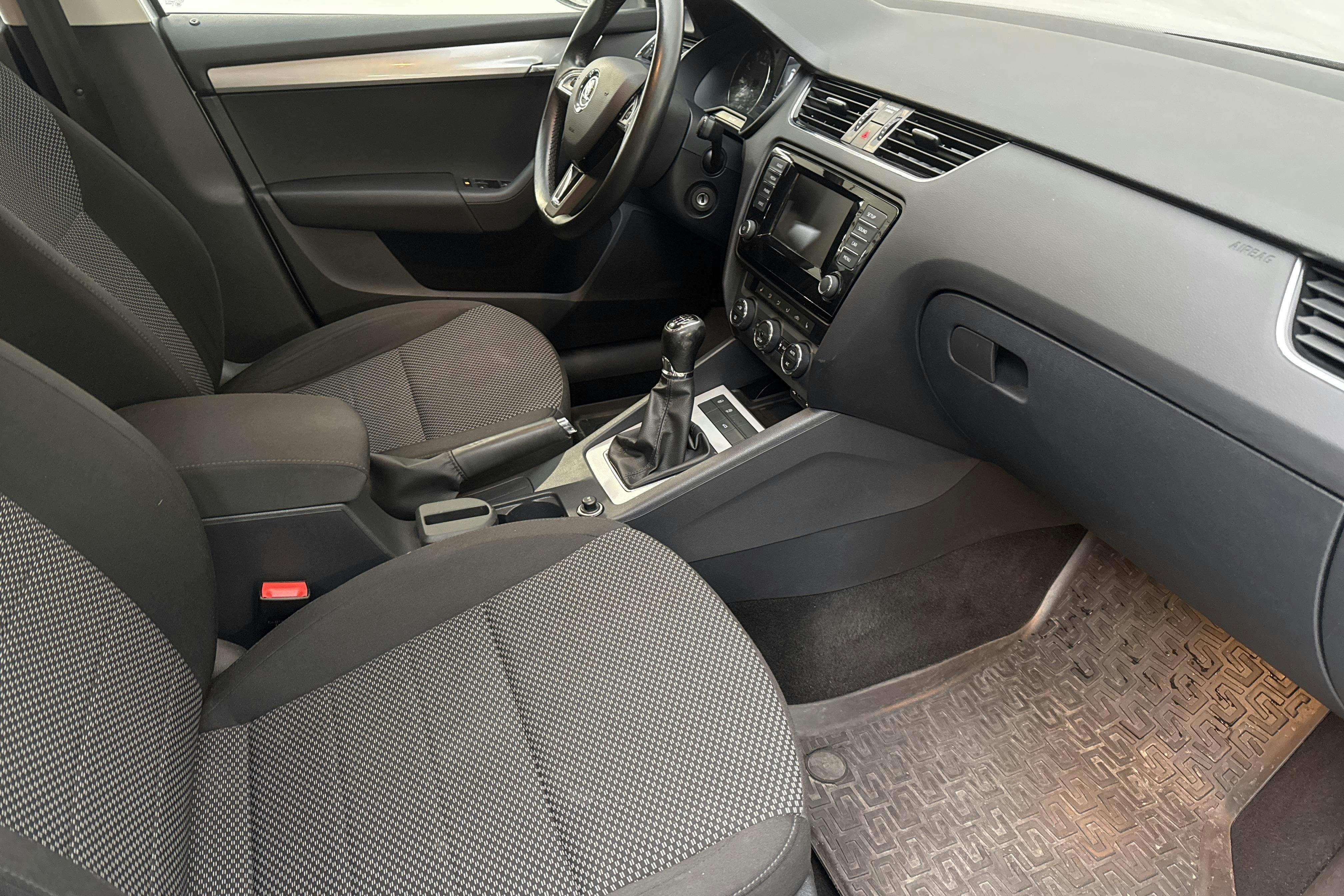 Skoda Octavia III 1.4 TSI Combi (140hk) - 11 253 mil - Manuell - silver - 2014