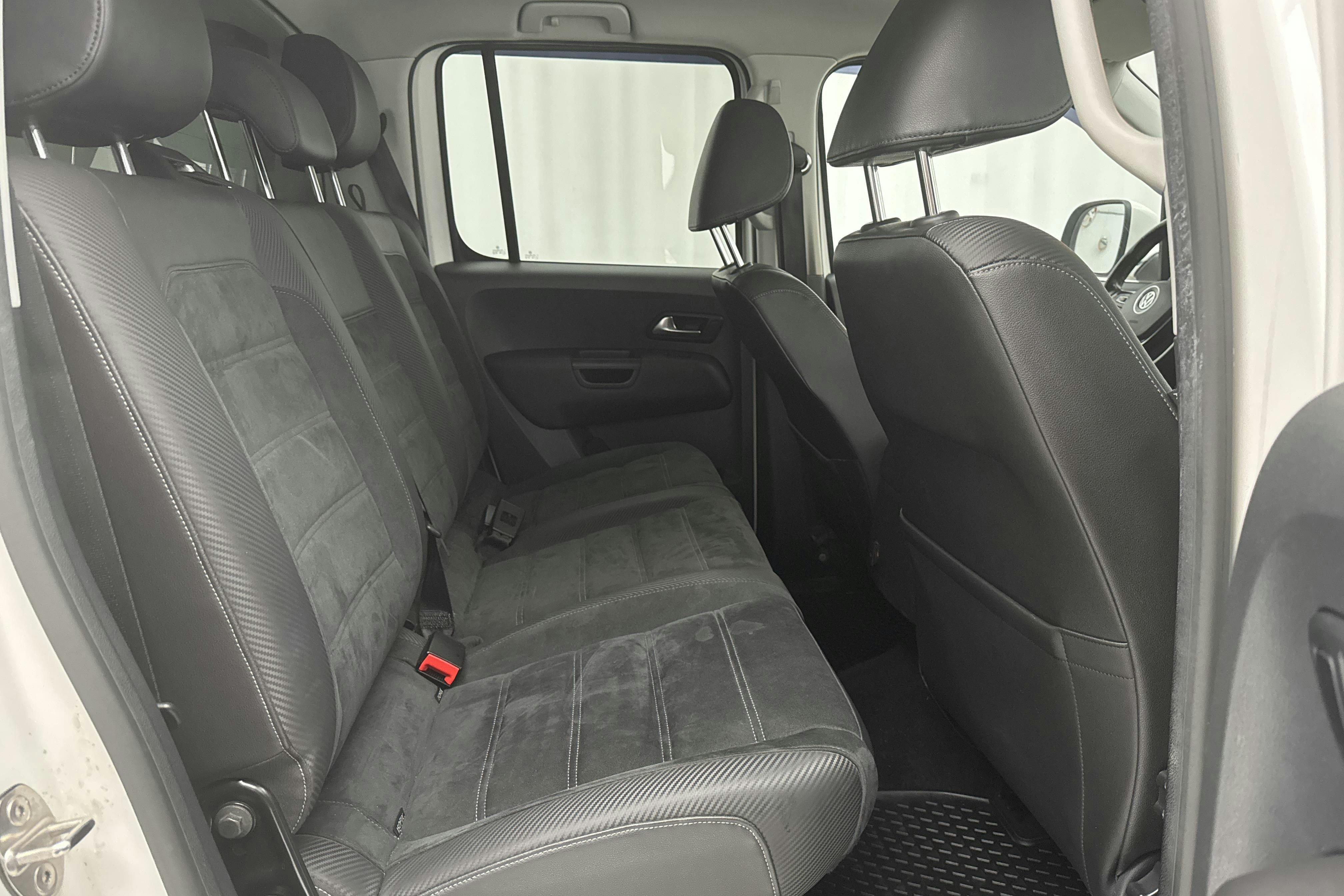 VW Amarok 3.0 TDI 4motion (224hk) - 285 340 km - Automaatne - valge - 2018