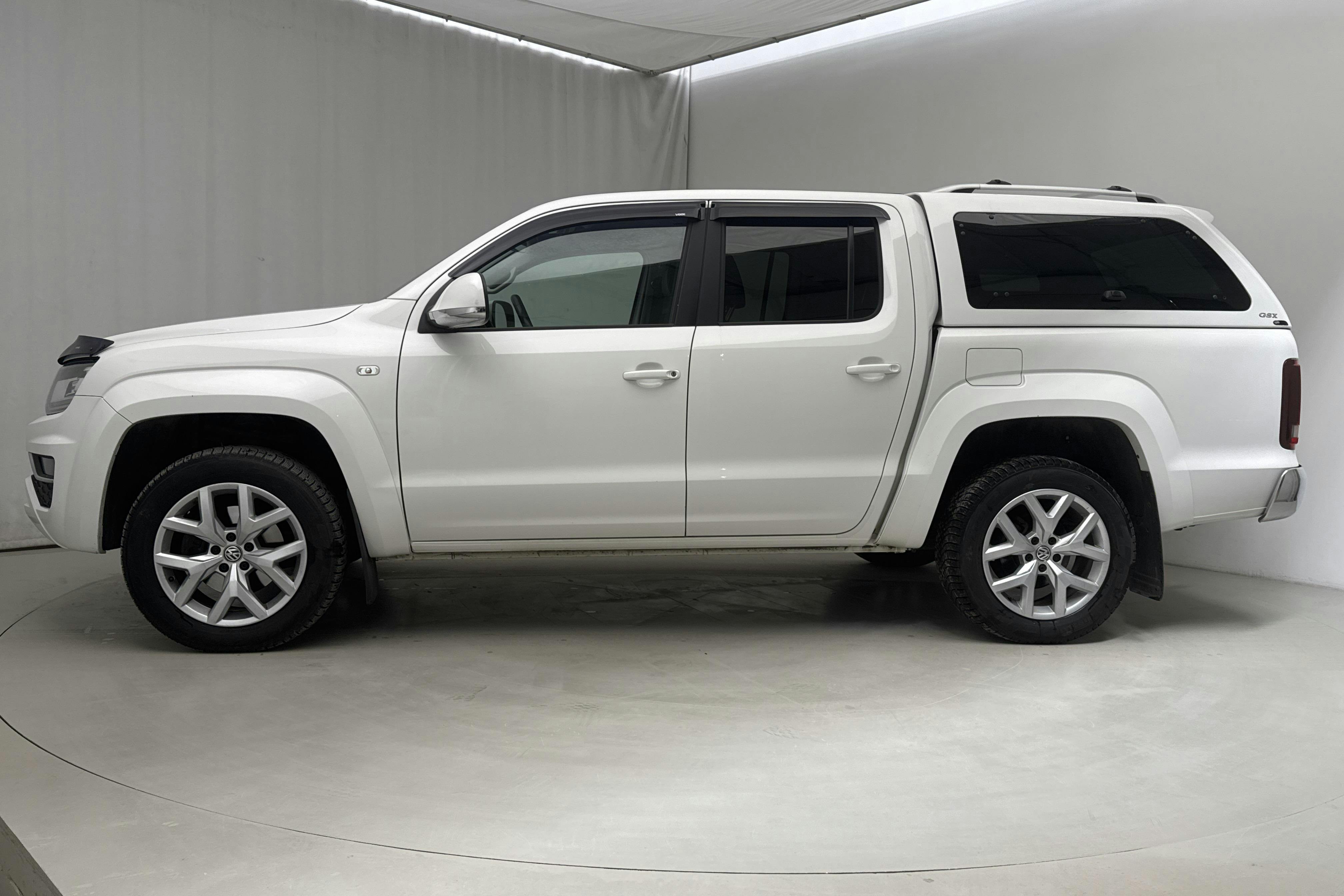 VW Amarok 3.0 TDI 4motion (224hk) - 285 340 km - Automaatne - valge - 2018