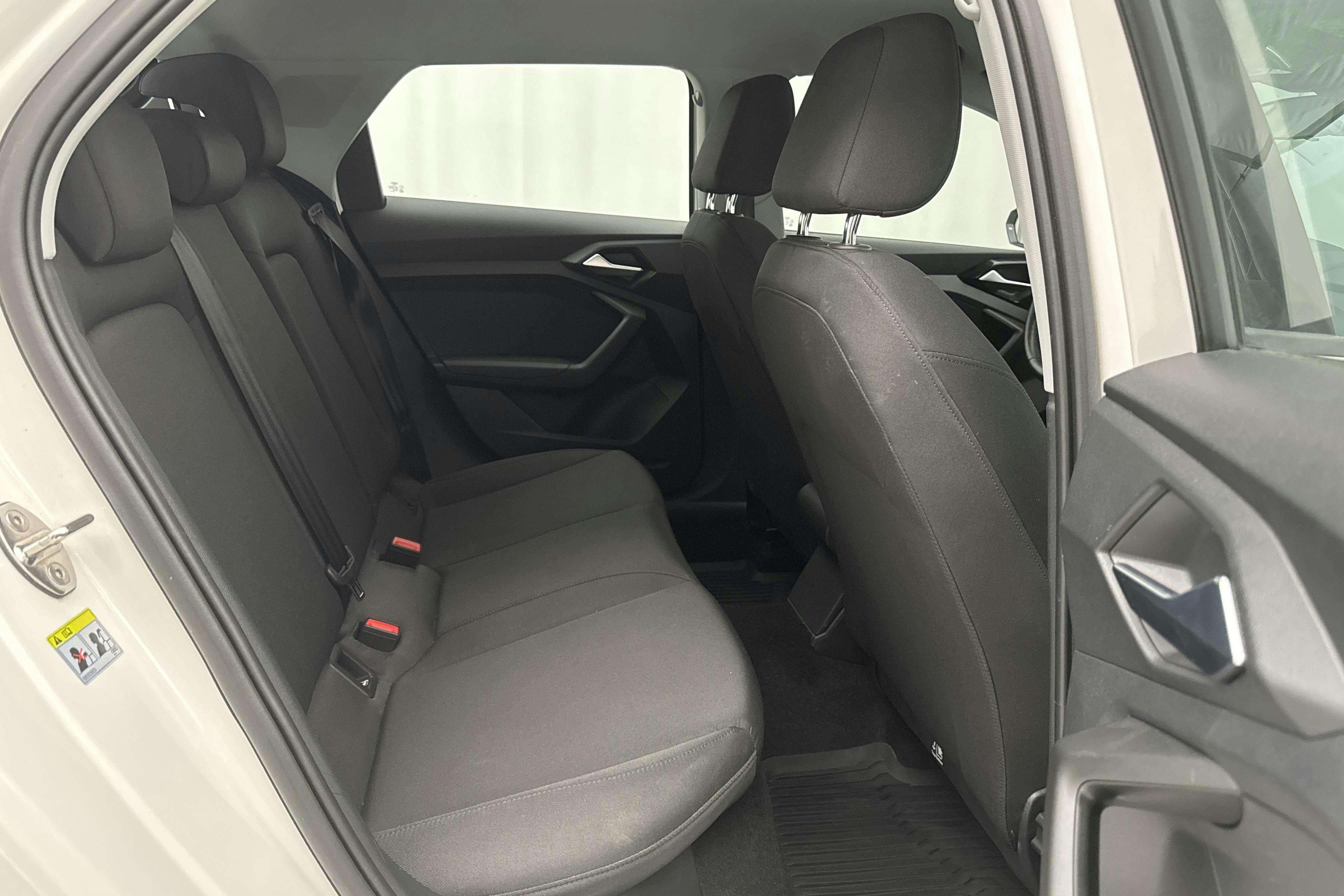 Audi A1 Sportback 30 TFSI (110hk) - 14 910 km - Manual - white - 2021