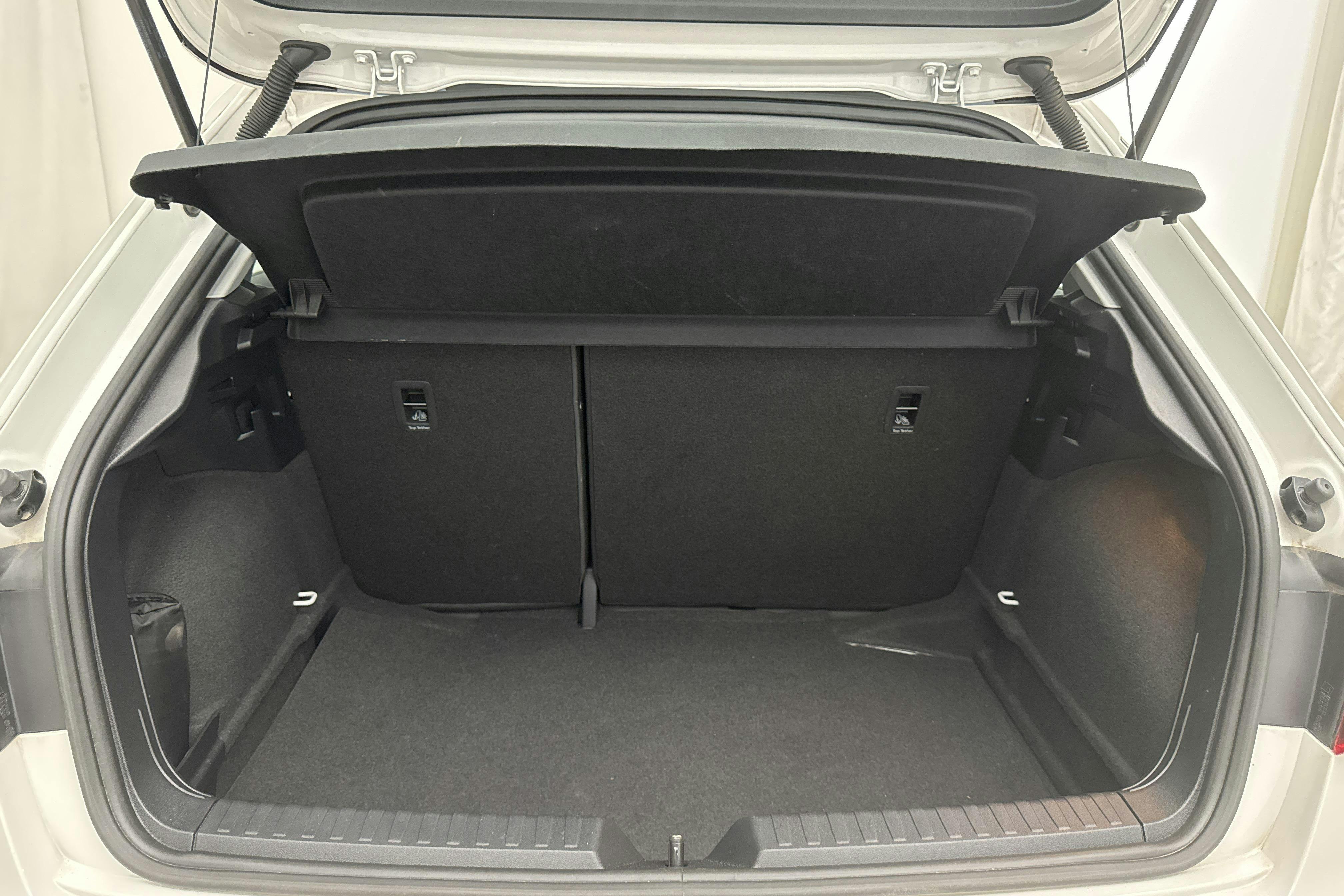 Audi A1 Sportback 30 TFSI (110hk) - 14 910 km - Manual - white - 2021