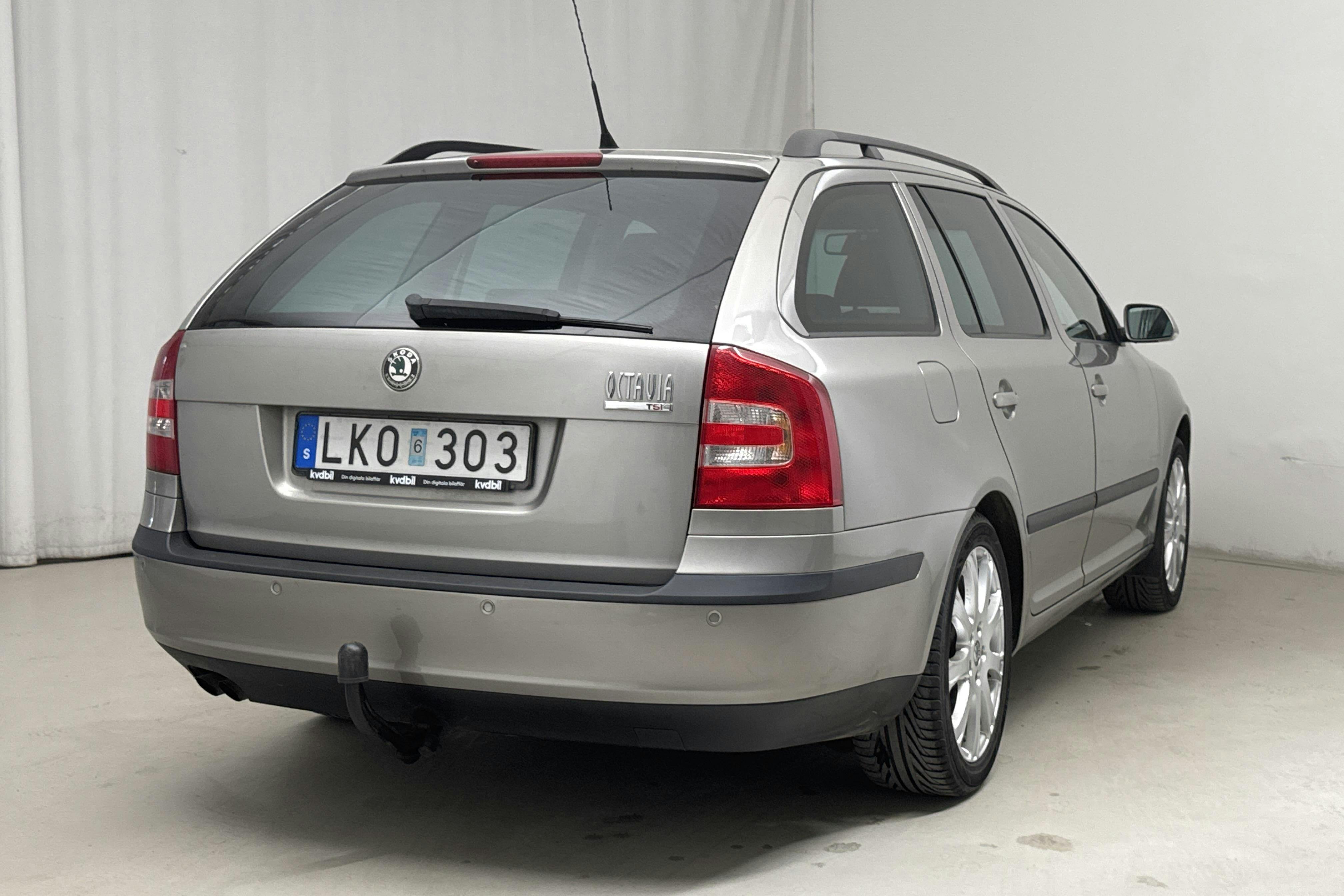 Skoda Octavia II 1.8 TFSI Kombi (160hk) - 13 689 mil - Manuell - Light Brown - 2008