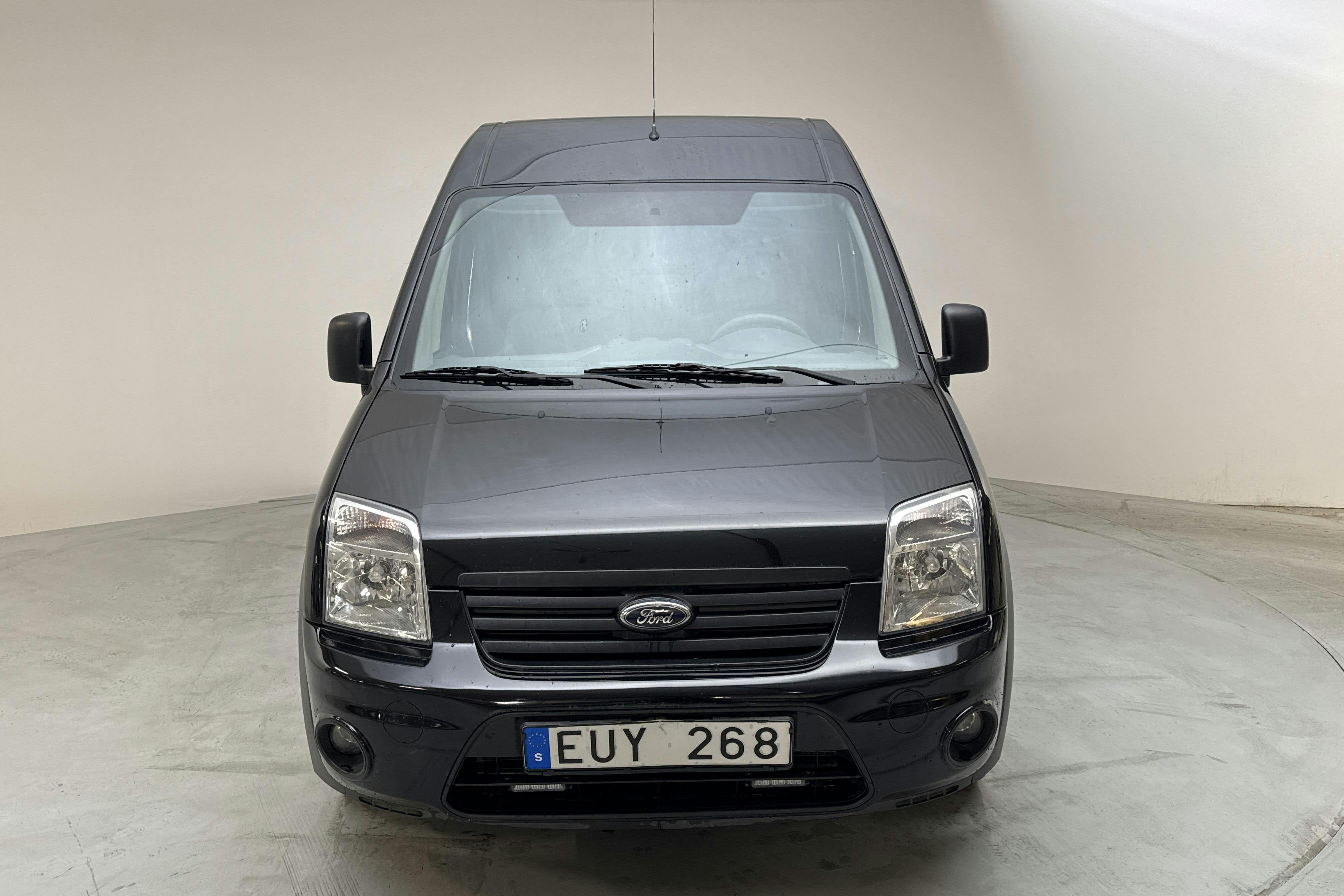 Ford Transit Connect 1.8 TDCi (110hk) - 13 206 mil - Manuell - svart - 2013