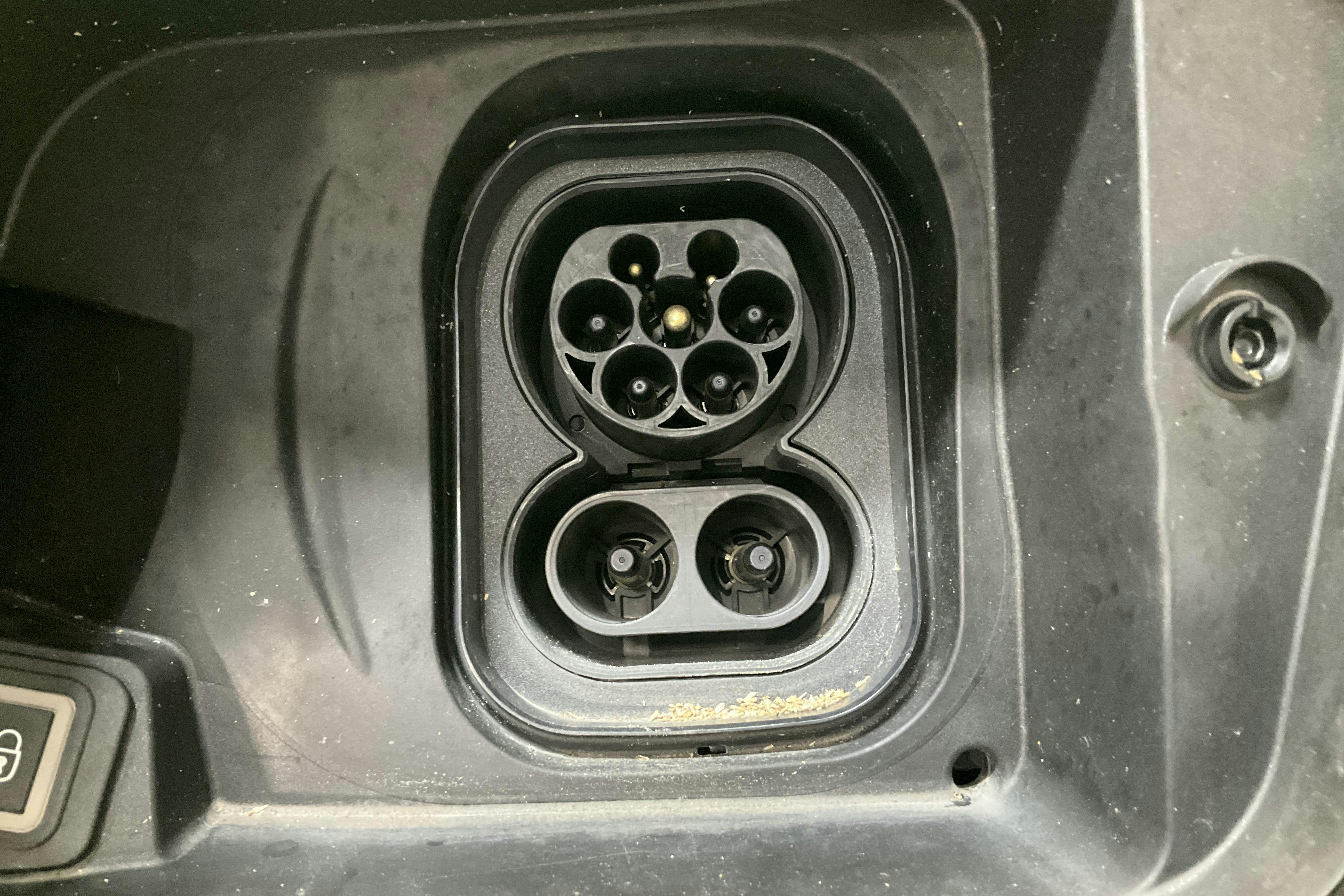Opel Mokka-e (136hk) - 30 390 km - Automatic - green - 2021