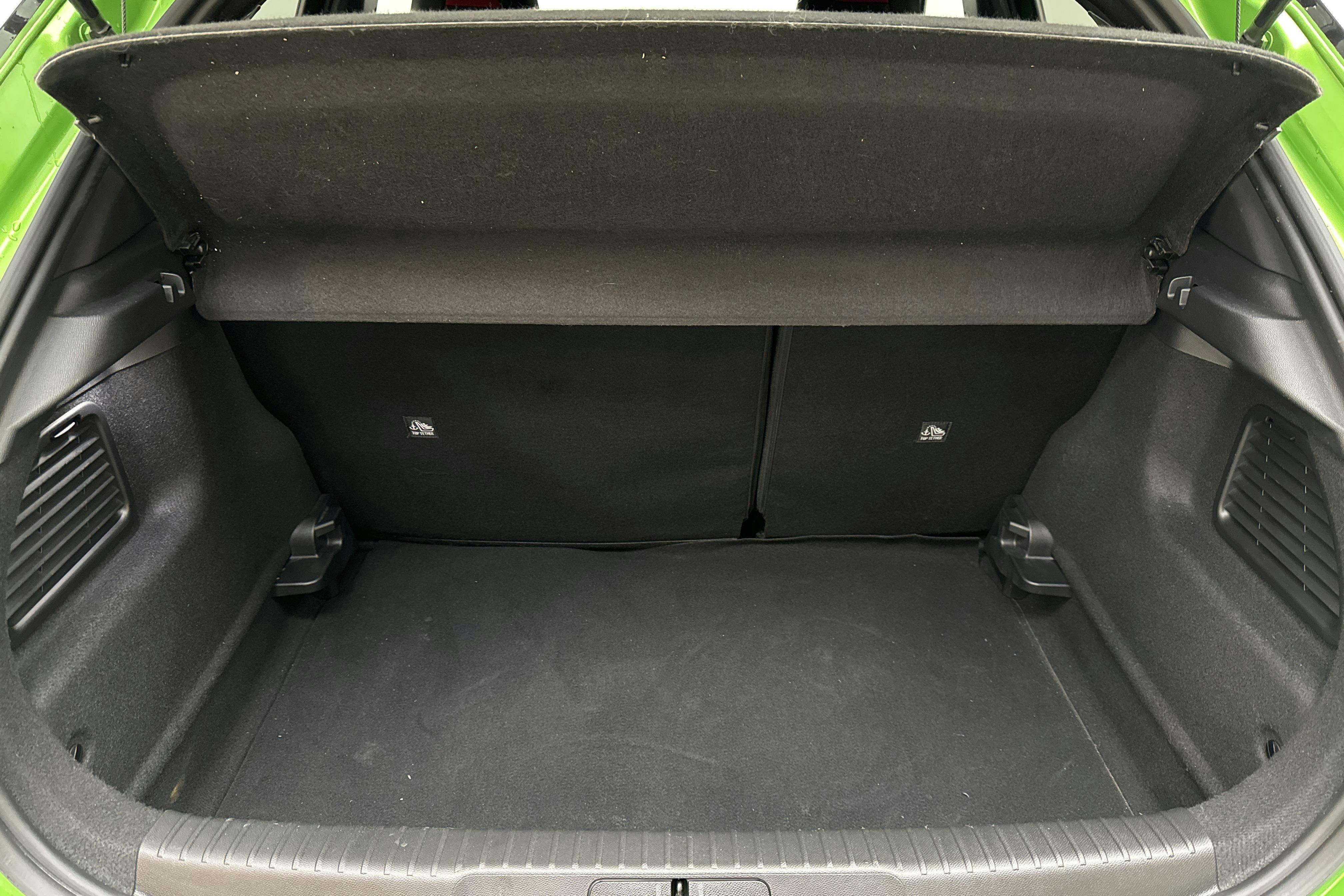 Opel Mokka-e (136hk) - 30 390 km - Automaatne - roheline - 2021