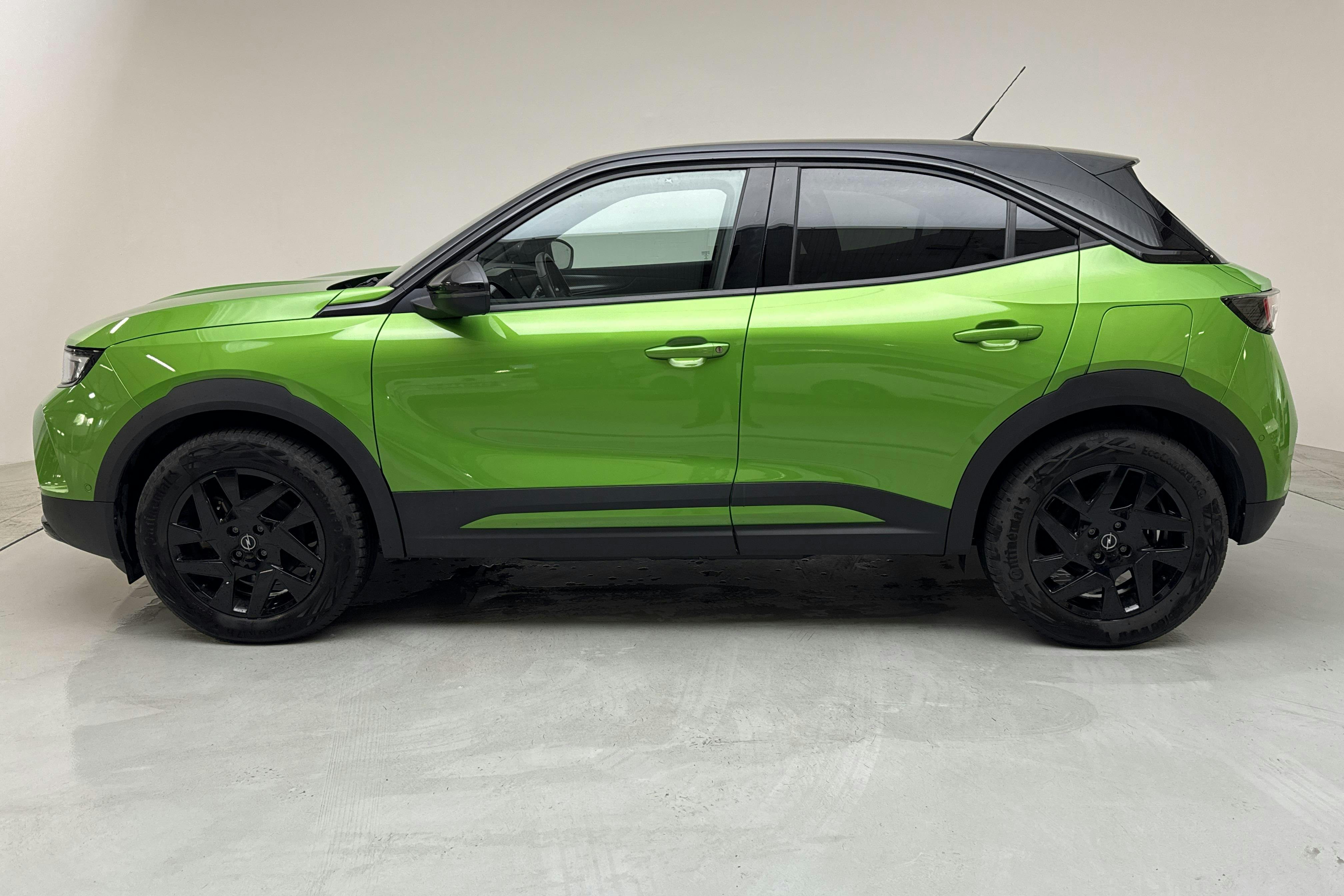 Opel Mokka-e (136hk) - 30 390 km - Automatic - green - 2021