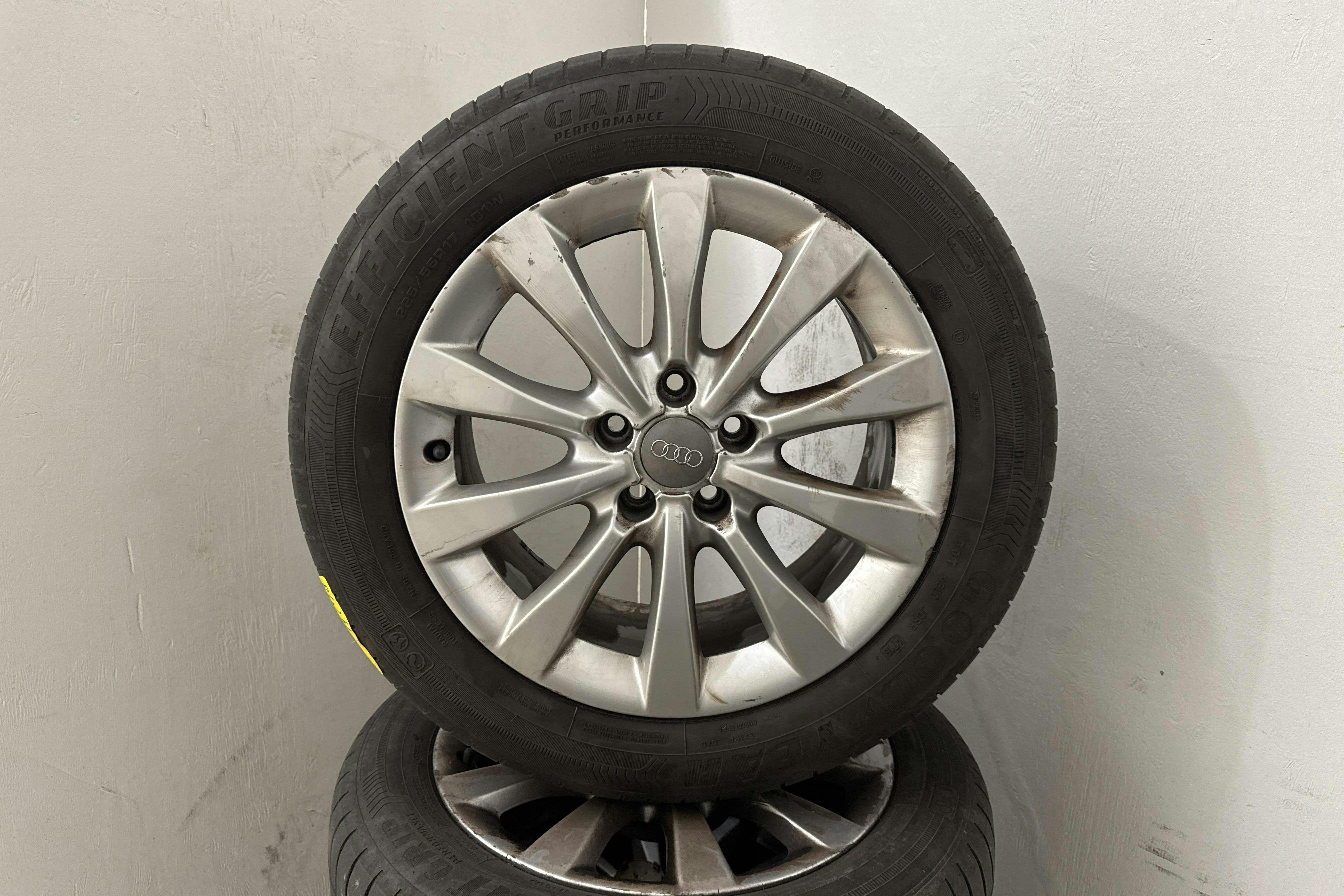 Audi A6 2.0 TDI Avant (177hk) - 171 450 km - Automaatne - hall - 2013