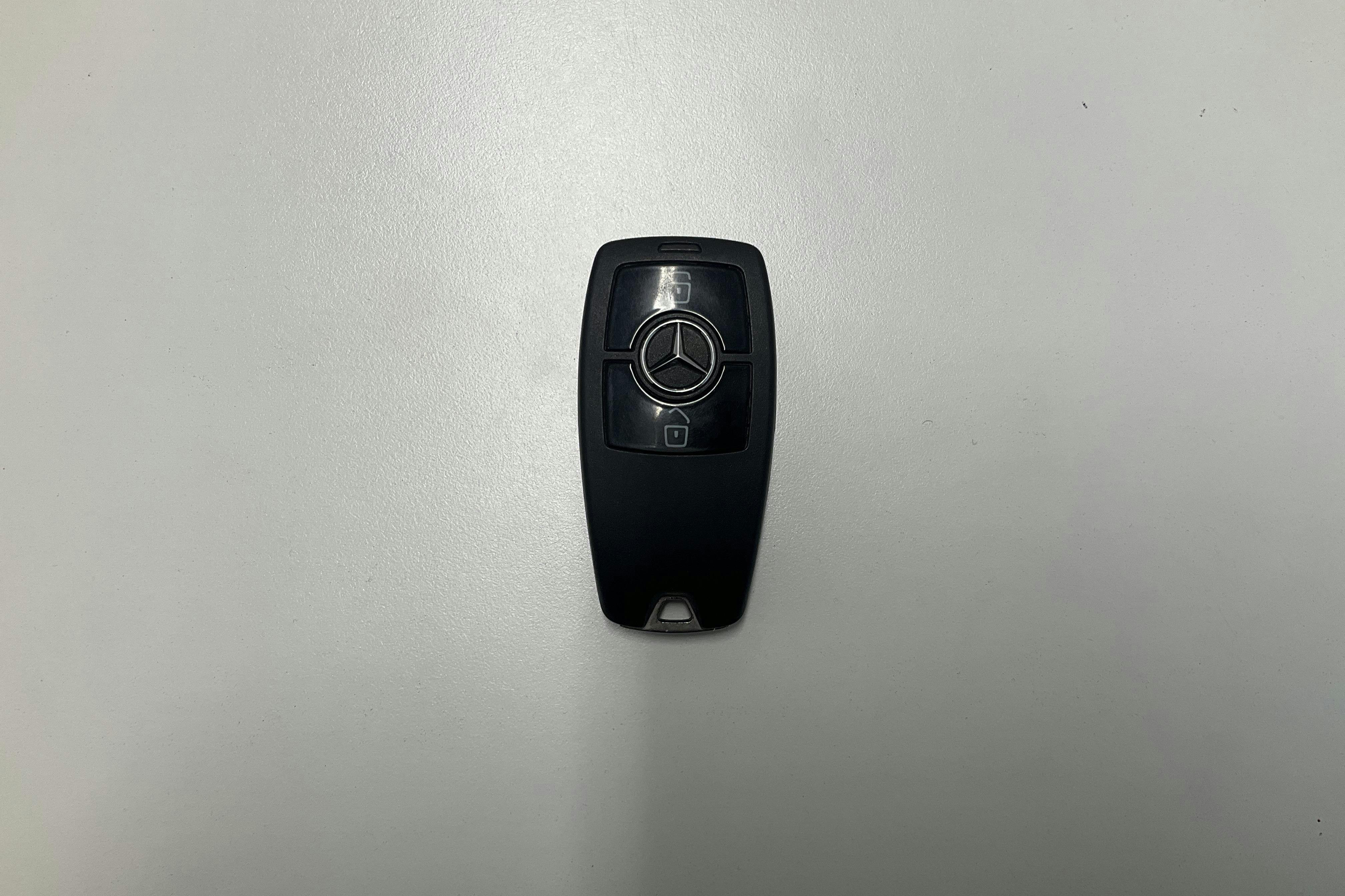 Mercedes Sprinter 316 CDI Skåp RWD (163hk) - 15 365 mil - Automat - vit - 2020