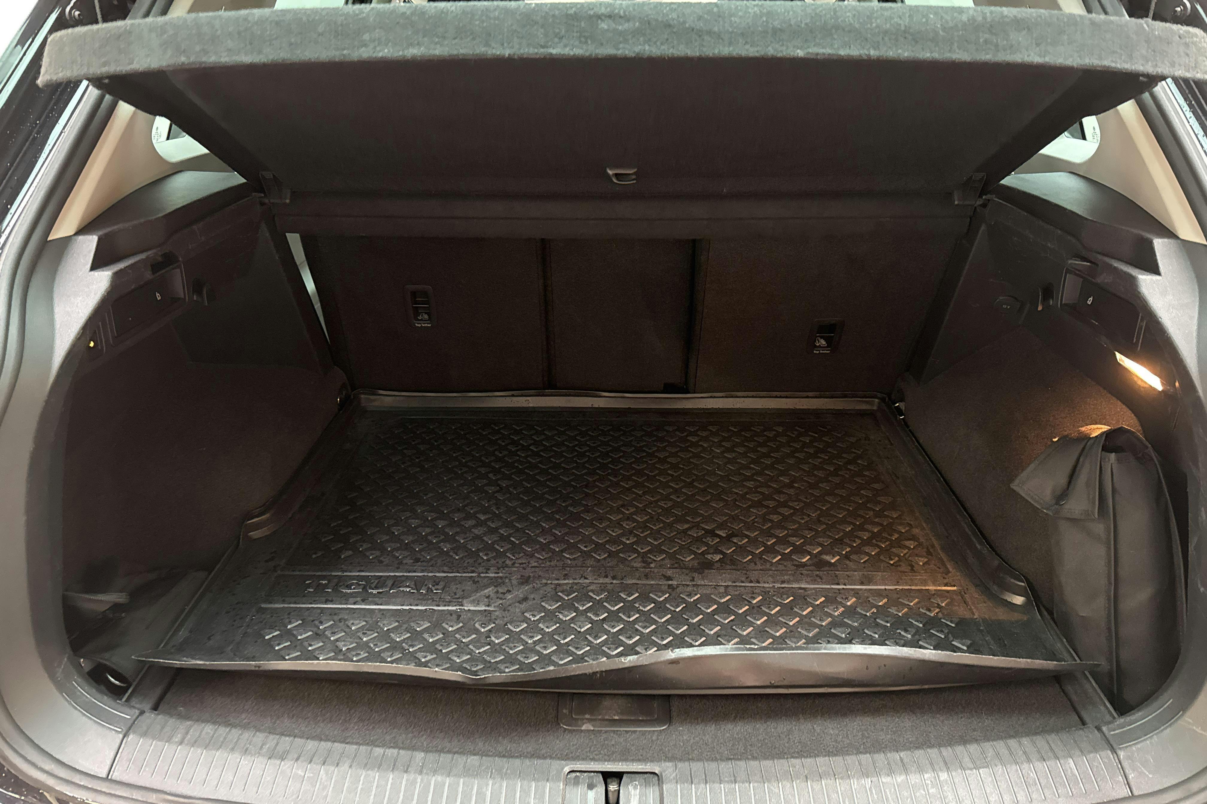 VW Tiguan 2.0 TDI 4MOTION (190hk) - 198 660 km - Automatic - black - 2018