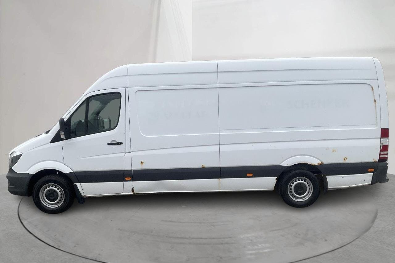 Mercedes Sprinter 316 CDI (163hk) - 323 500 km - Automaatne - valge - 2015
