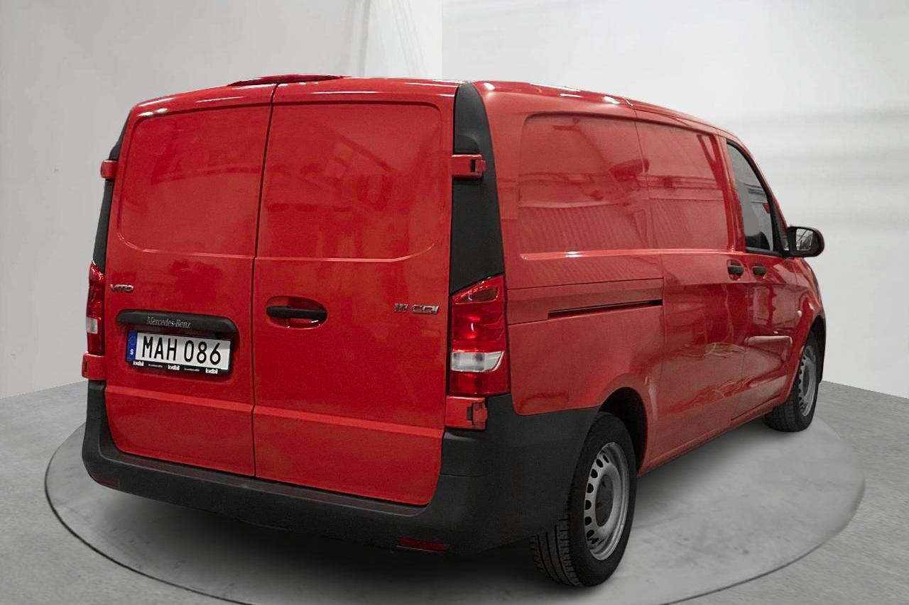 Mercedes Vito 111 CDI W640 (114hk) - 16 845 mil - Manuell - röd - 2016