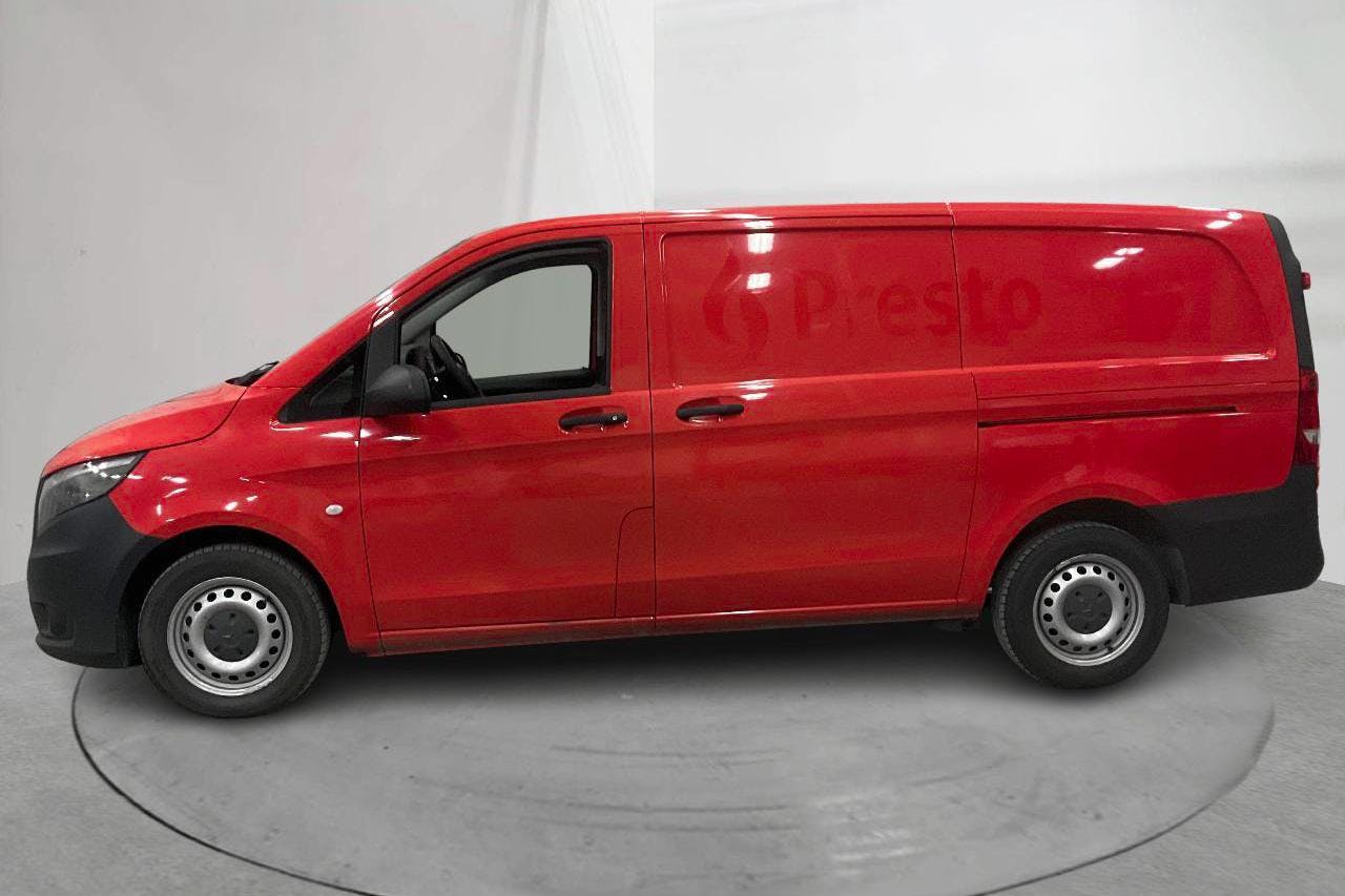 Mercedes Vito 111 CDI W640 (114hk) - 16 845 mil - Manuell - röd - 2016