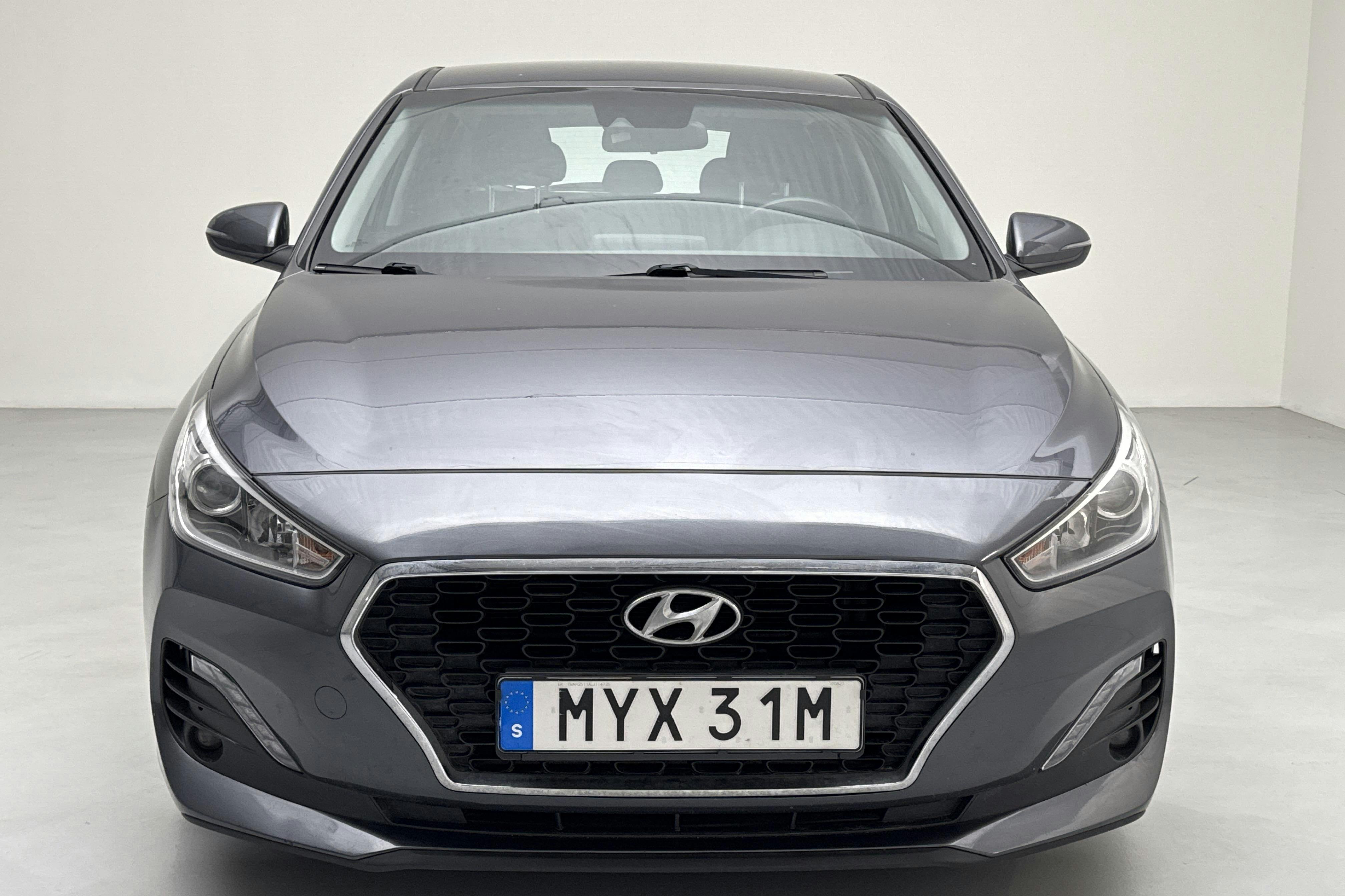 Hyundai i30 1.0 T-GDi 5dr (120hk) - 81 910 km - Manual - Dark Grey - 2020