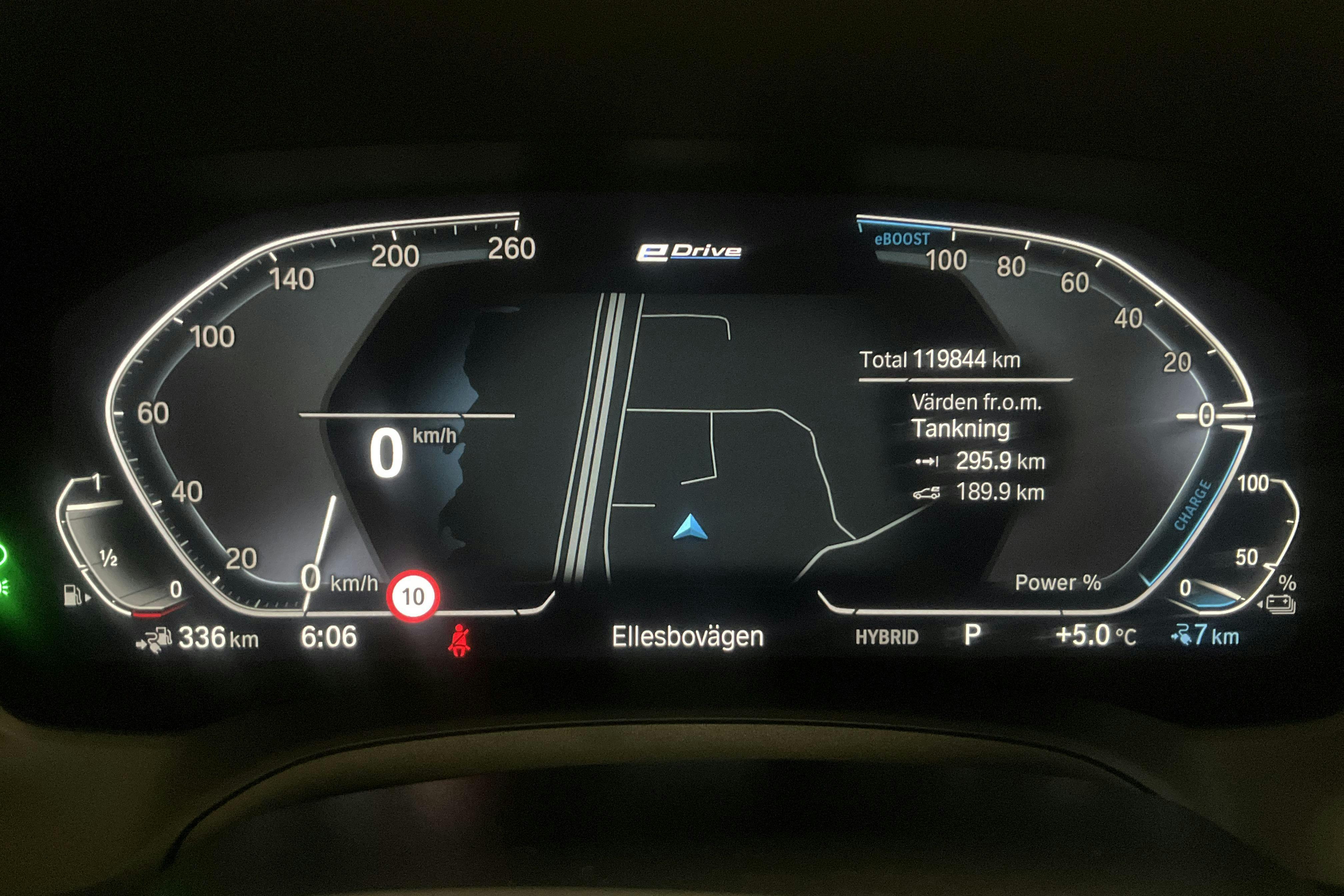 BMW 330e xDrive Touring, G21 (292hk) - 119 840 km - Automatic - silver - 2021