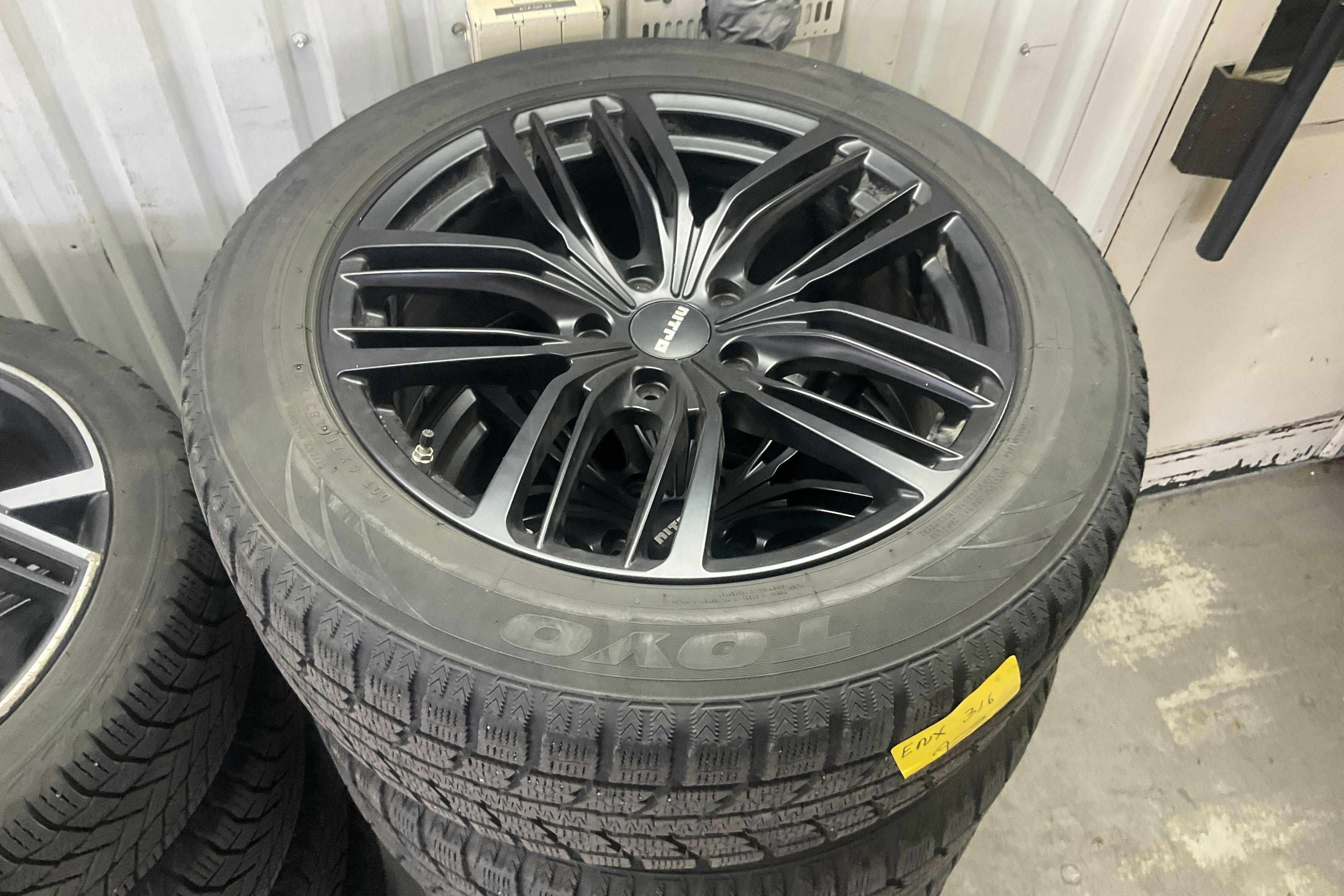 Porsche Cayenne S Diesel 4.2 (382hk) - 17 960 mil - Automat - svart - 2014