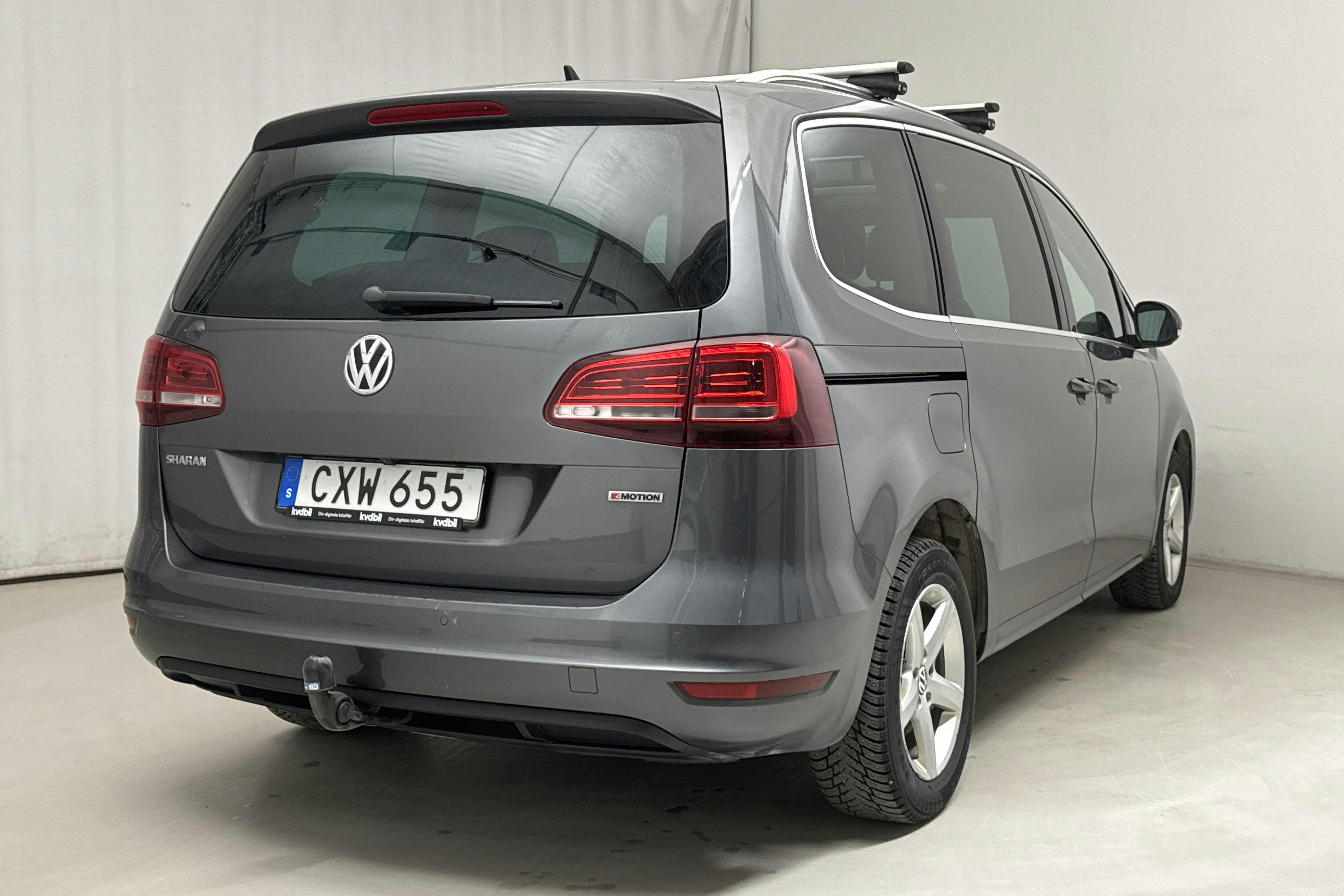 VW Sharan 2.0 TDI 4Motion (150hk) - 136 990 km - Manualna - Dark Grey - 2017