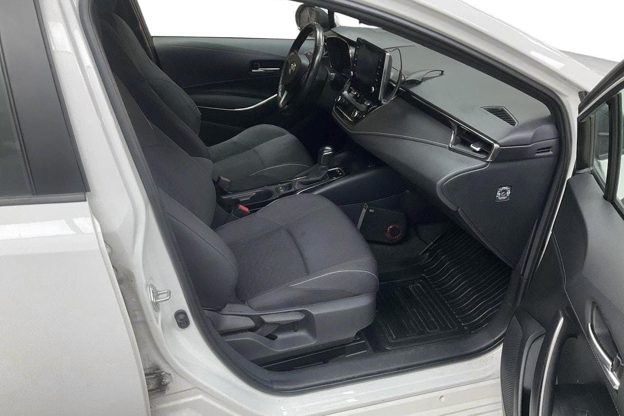 Toyota Corolla 1.8 Hybrid Touring Sports (122hk) - 202 280 km - Automaattinen - valkoinen - 2020
