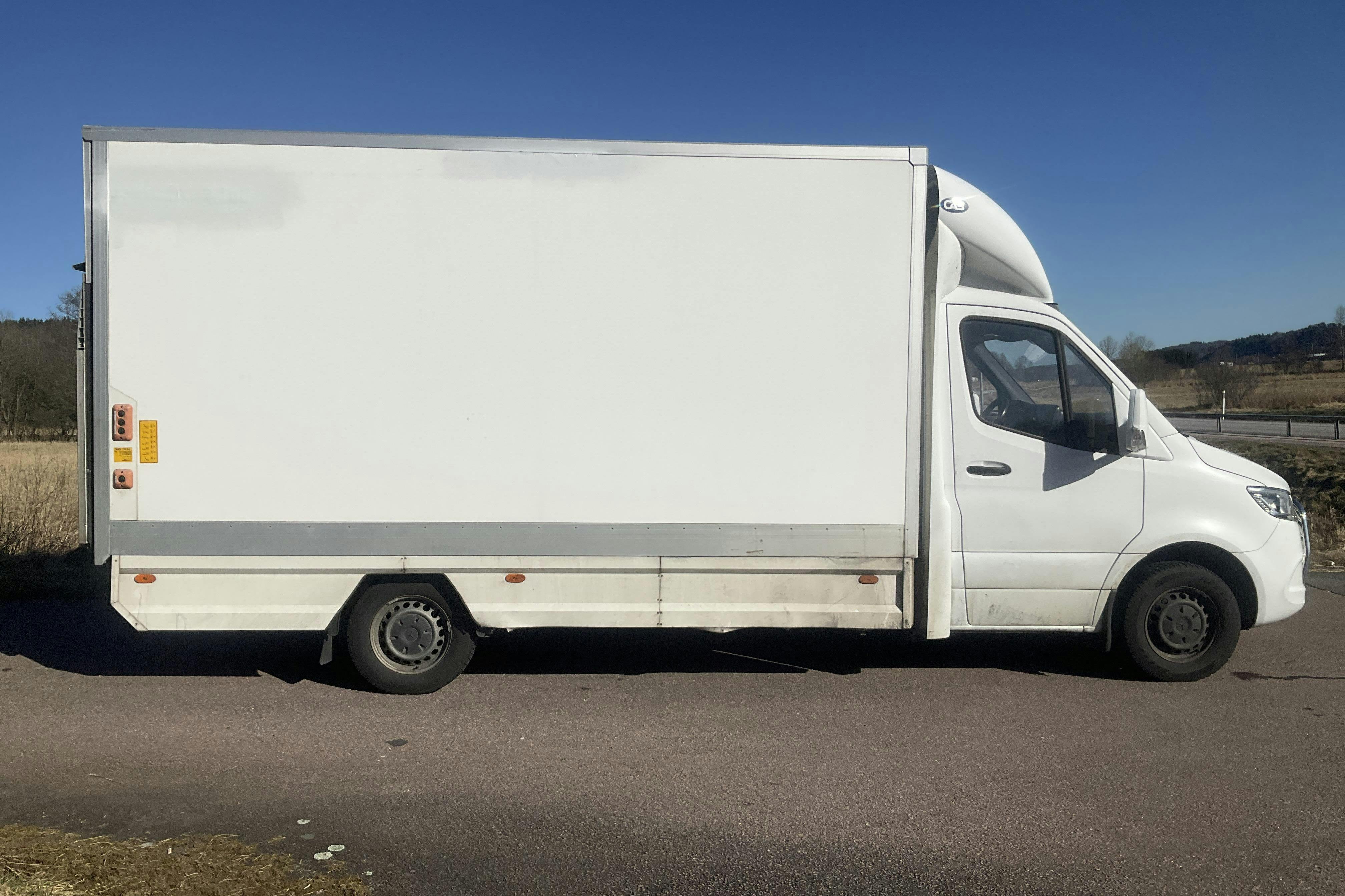 Mercedes Sprinter 319 CDI Volymskåp RWD (190hk) - 192 420 km - Automaatne - valge - 2019