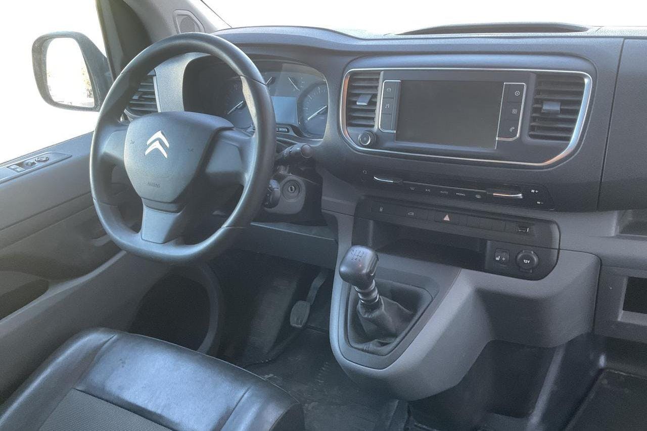 Citroën Jumpy III 2.0 BlueHDI Skåp (120hk) - 82 400 km - Manuaalinen - valkoinen - 2019