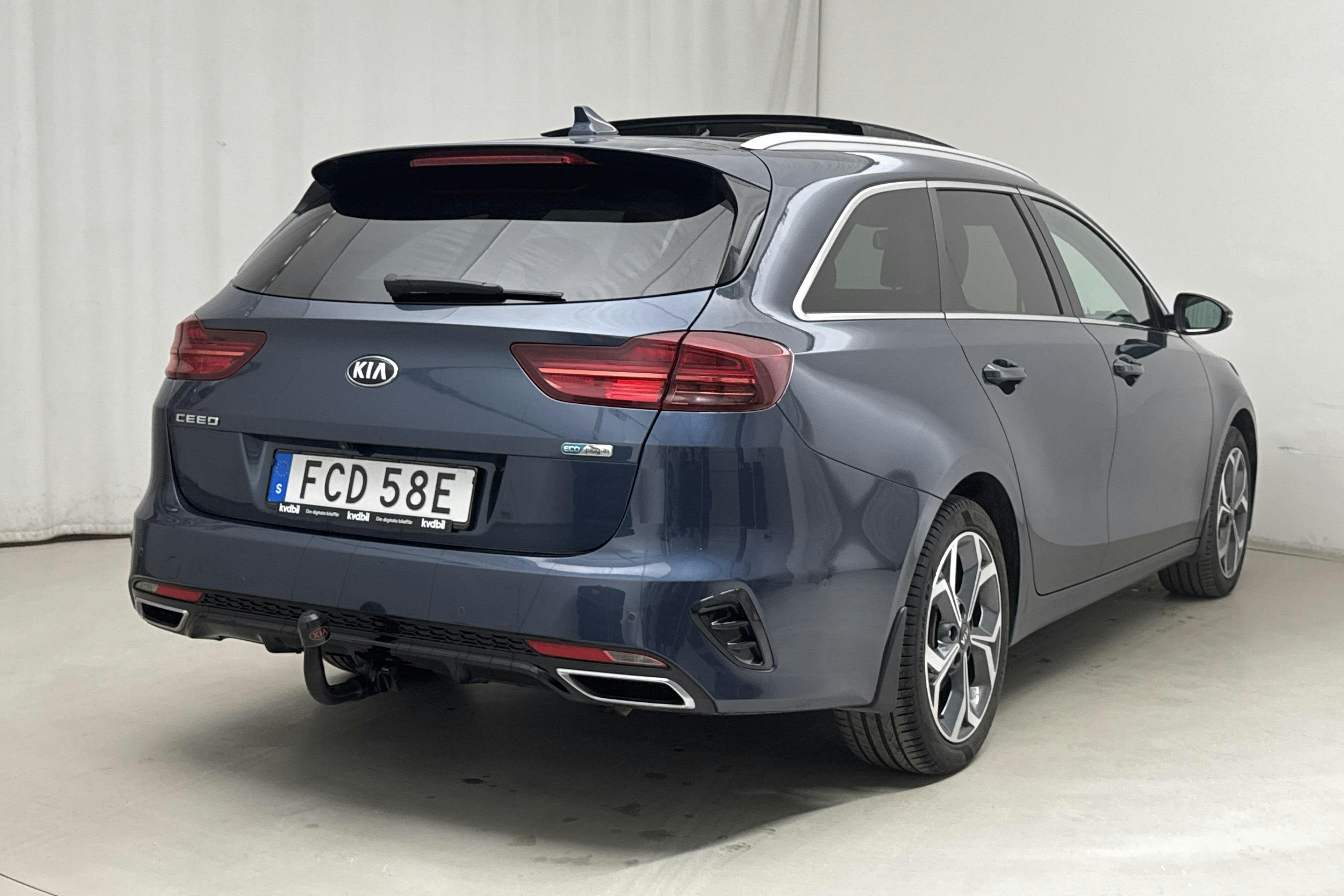KIA Ceed 1.6 Plug-in Hybrid SW (141hk) - 77 030 km - Automaattinen - sininen - 2021