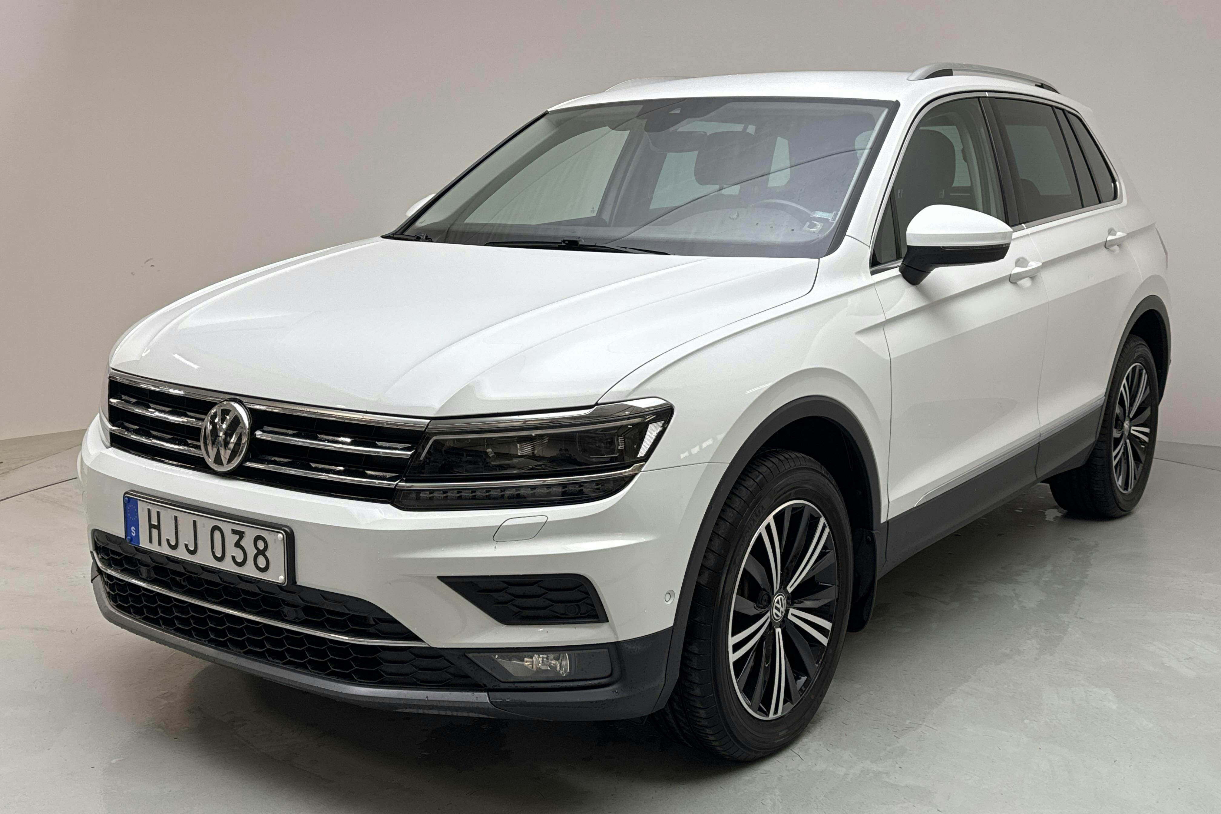 VW Tiguan 2.0 TDI 4MOTION (190hk) - 124 390 km - Automaattinen - valkoinen - 2018