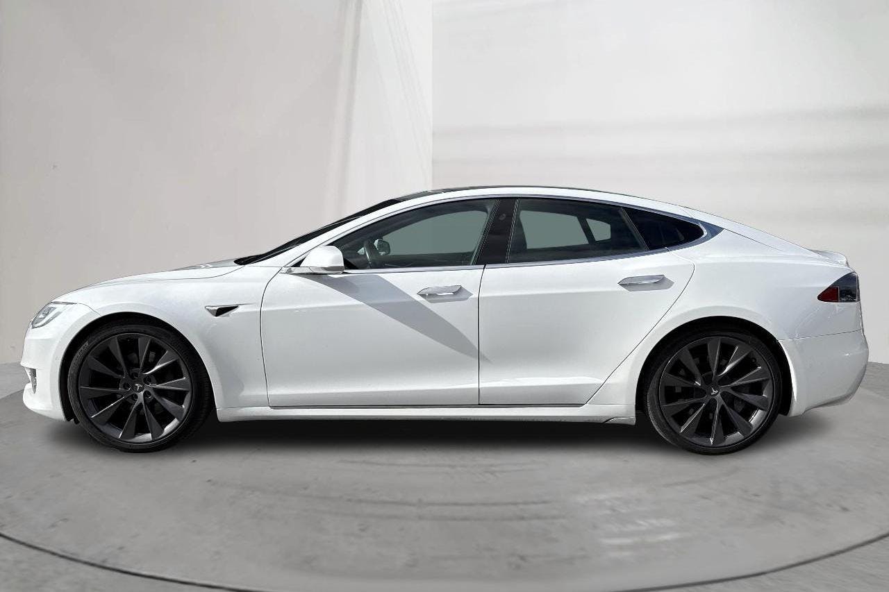 Tesla Model S Dual Motor Long Range AWD - 9 699 mil - Automat - vit - 2021
