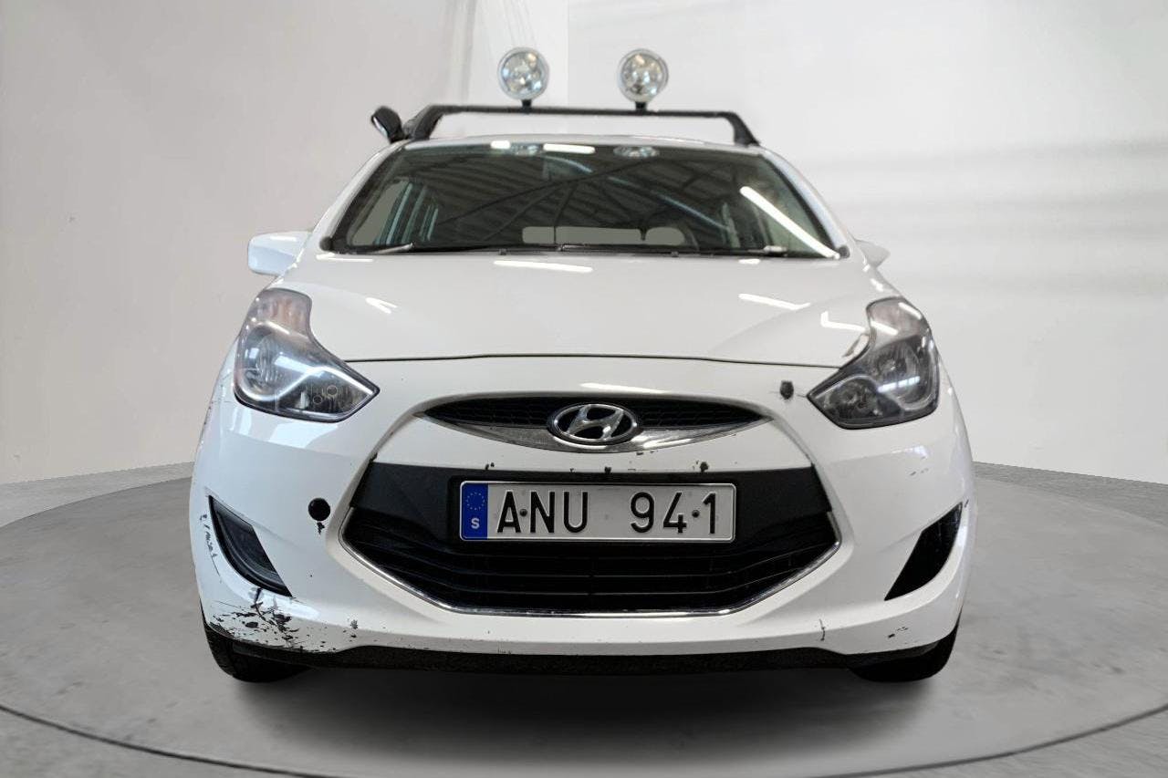 Hyundai ix20 1.6 (125hk) - 162 380 km - Automatyczna - biały - 2014