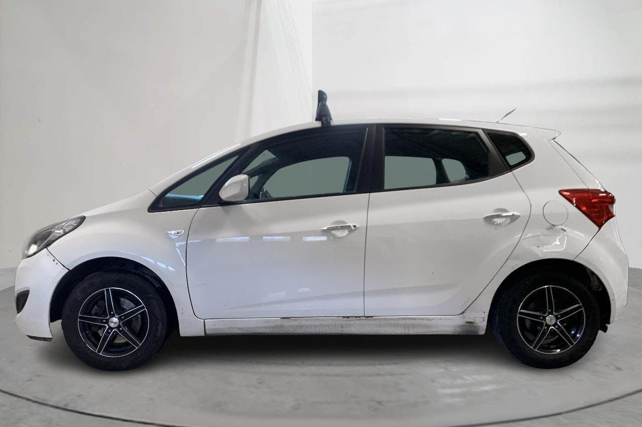 Hyundai ix20 1.6 (125hk) - 23 052 mil - Automat - vit - 2014