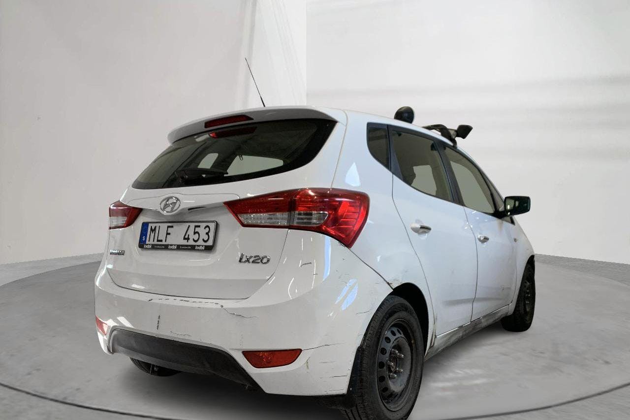 Hyundai ix20 1.6 (125hk) - 245 790 km - Automaatne - valge - 2014