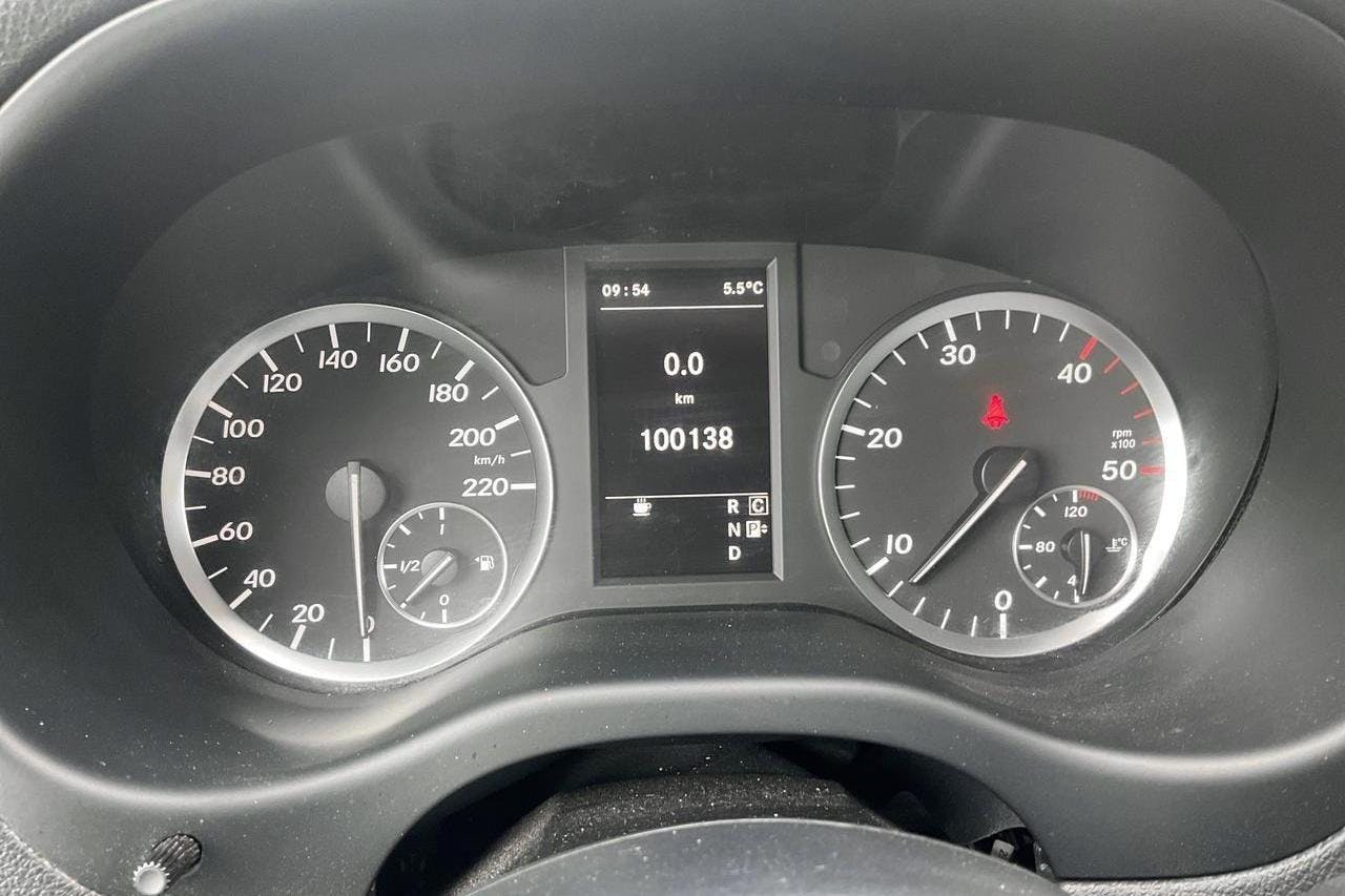 Mercedes Vito Mixto 114 CDI W640 (136hk) - 10 013 mil - Automat - vit - 2017