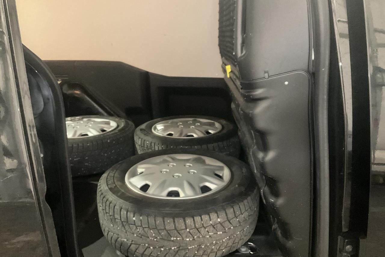 Citroën Berlingo III 1.6 HDi Skåp (90hk) - 133 250 km - Käsitsi - must - 2011