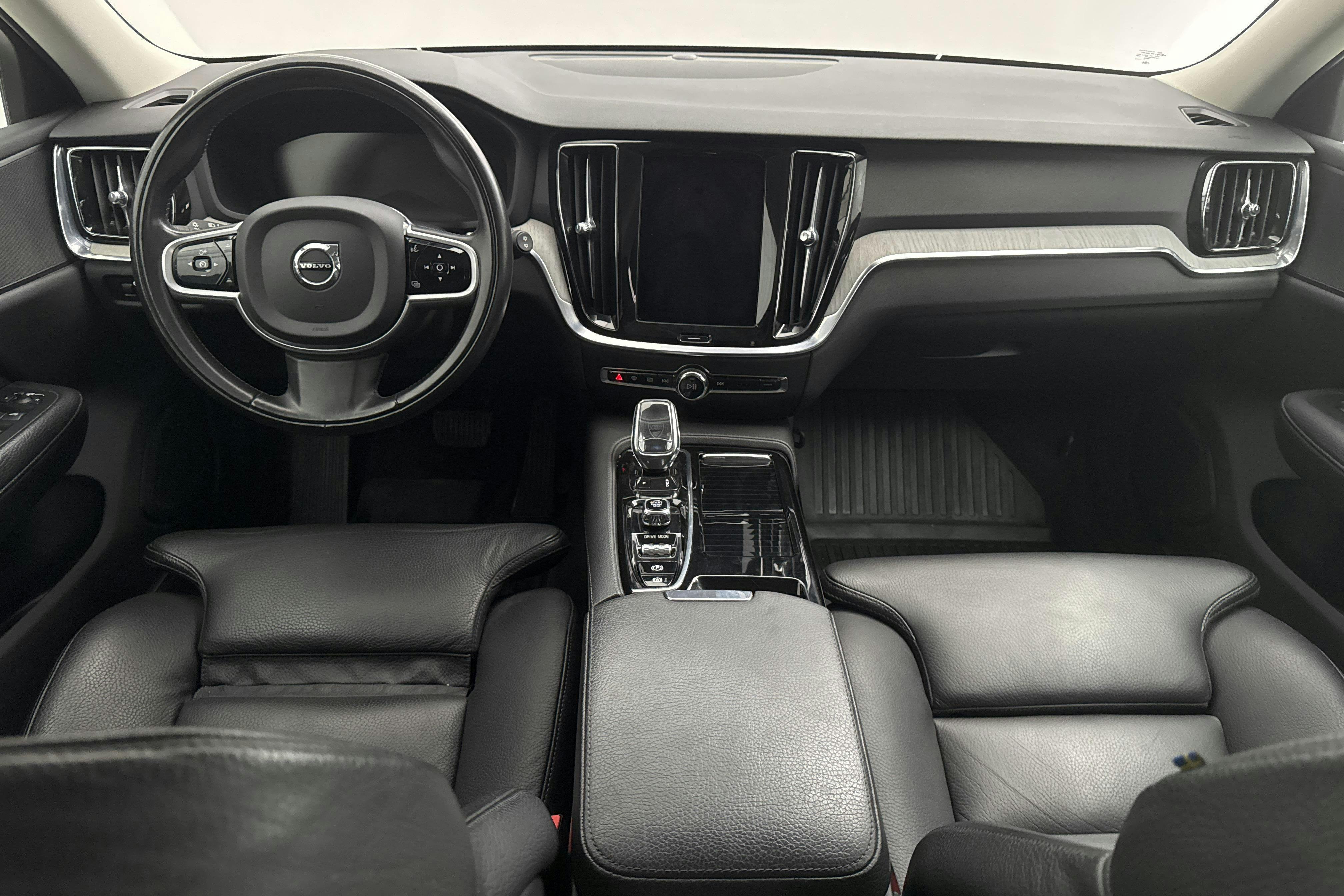 Volvo V60 T6 AWD Twin Engine (340hk) - 172 000 km - Automatic - black - 2021