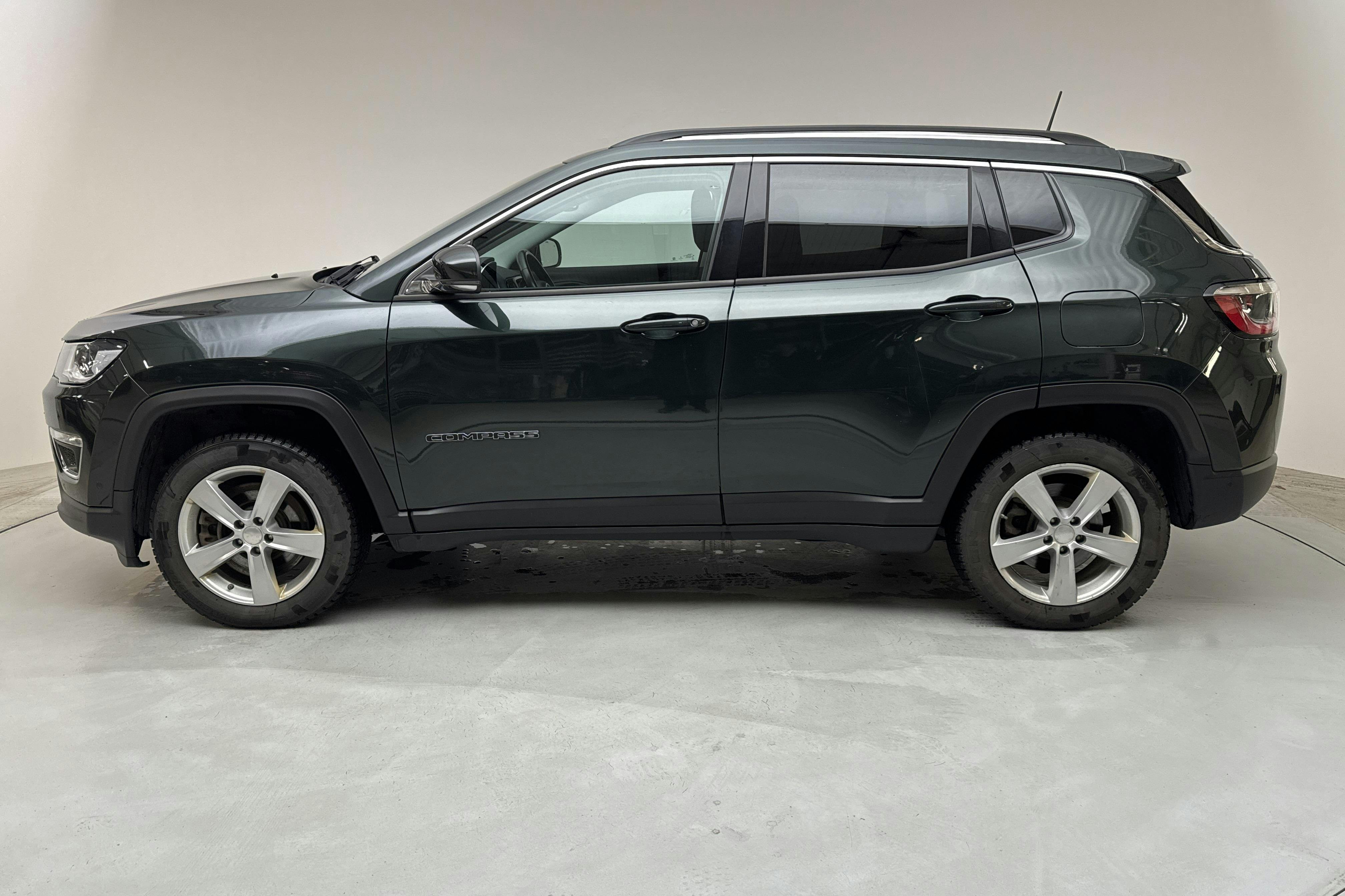 Jeep Compass 1.3 PHEV 4WD (190hk) - 67 130 km - Automatic - green - 2020