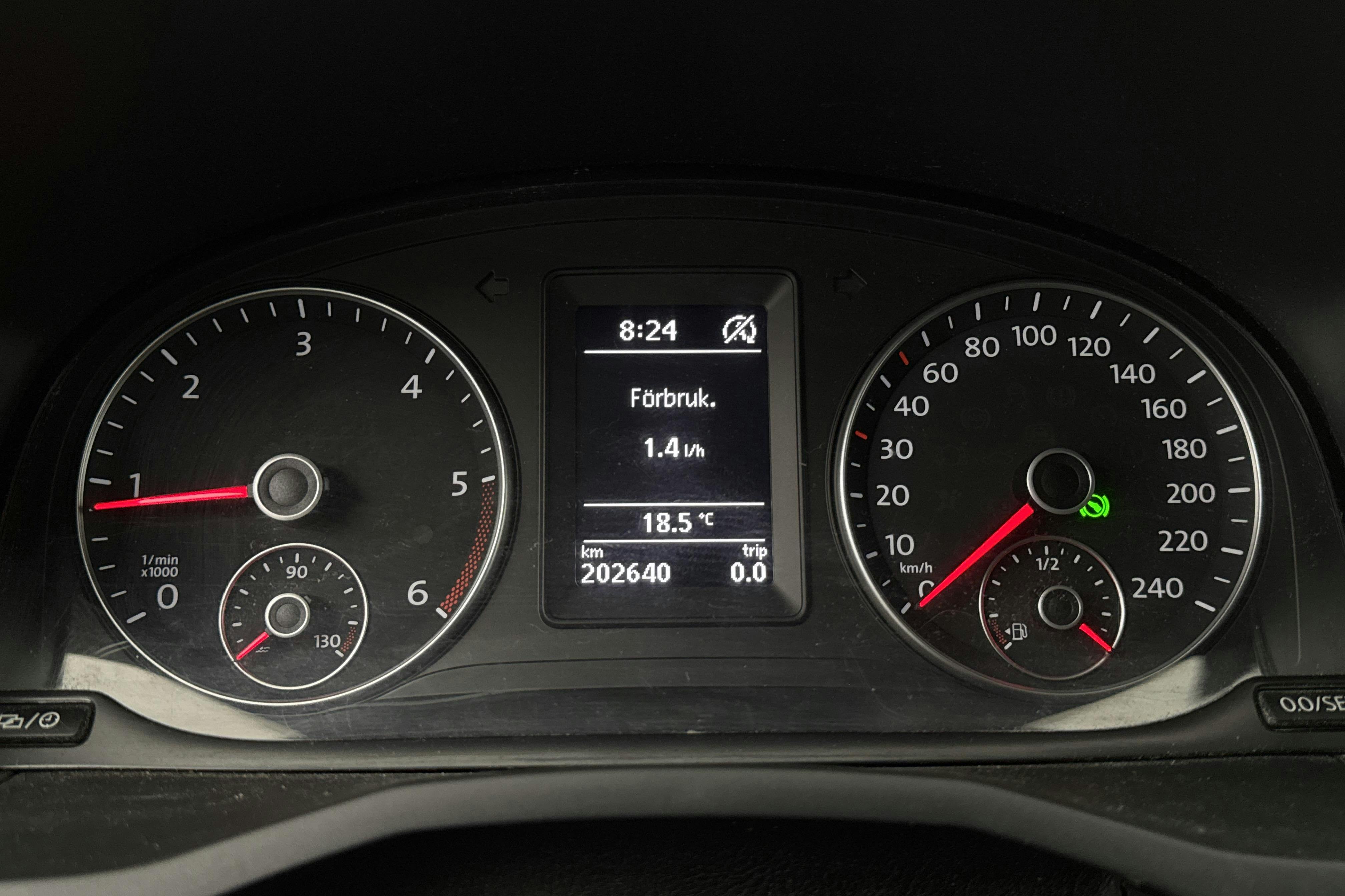 VW Caddy 2.0 TDI Maxi Skåp 4MOTION (150hk) - 202 640 km - Automaattinen - hopea - 2018