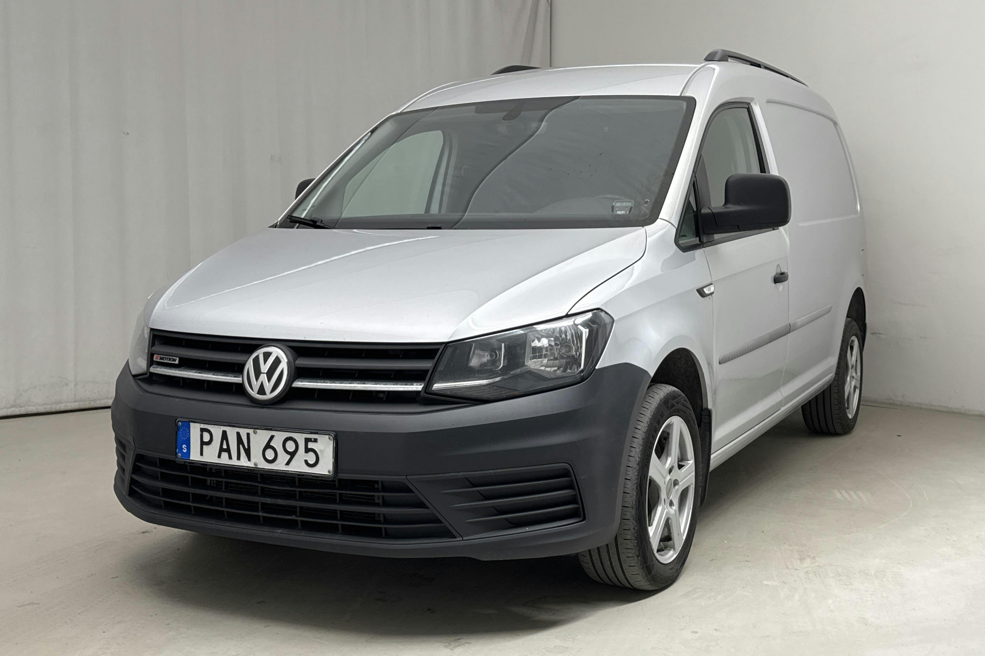 VW Caddy 2.0 TDI Maxi Skåp 4MOTION (150hk) - 202 640 km - Automaattinen - hopea - 2018