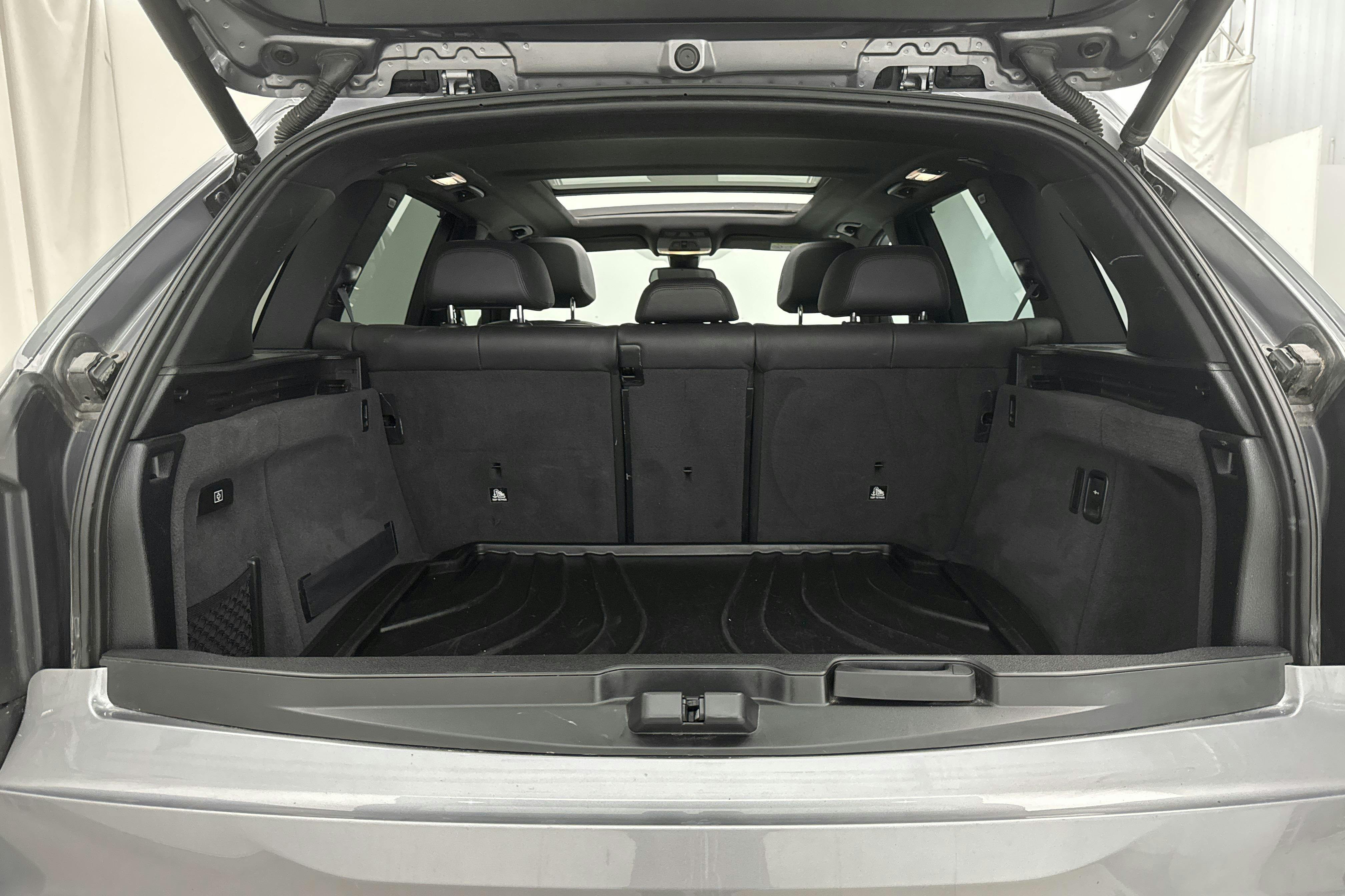 BMW X5 xDrive40e, F15 (313hk) - 89 450 km - Automatic - gray - 2017