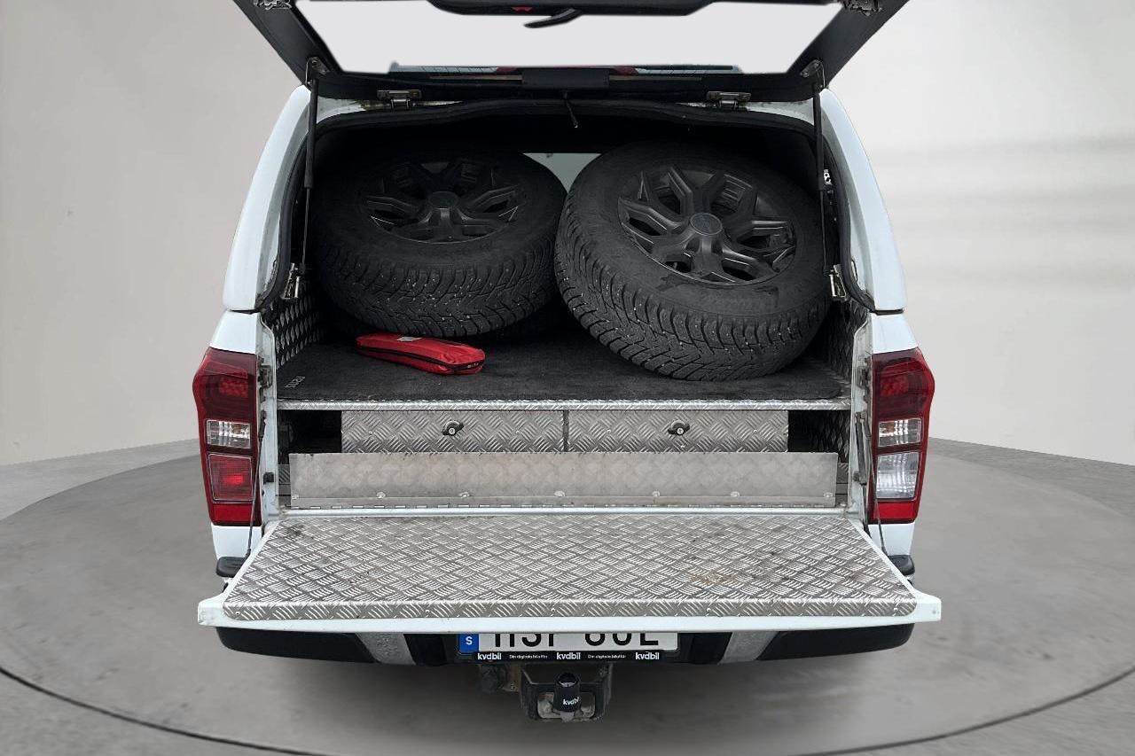 Isuzu D-MAX 1.9 DDI 4WD (163hk) - 97 030 km - Automaattinen - valkoinen - 2019
