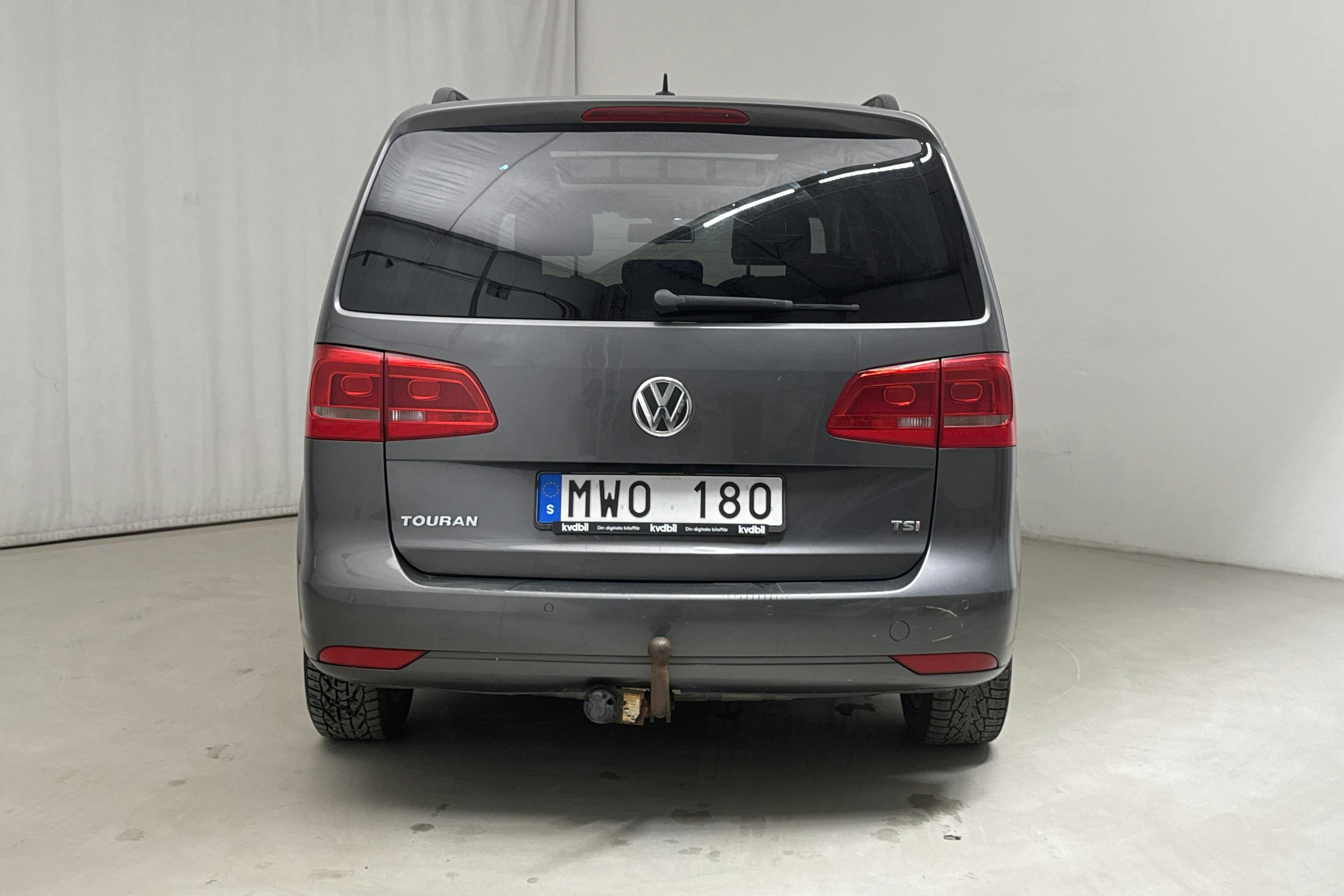 VW Touran 1.4 TSI (140hk) - 143 160 km - Käsitsi - Dark Grey - 2014