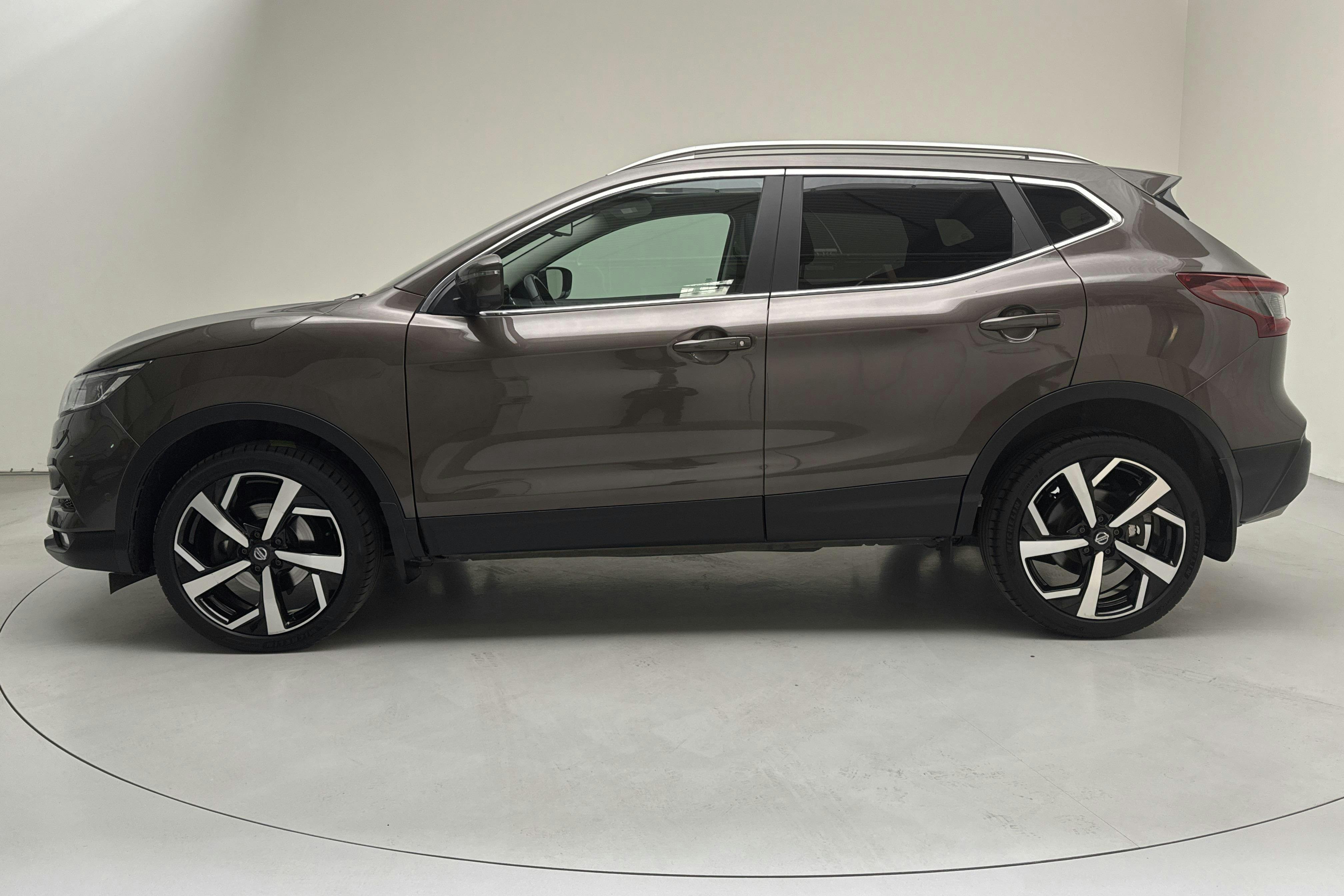 Nissan Qashqai 1.3 DIG-T (160hk) - 54 640 km - Automatic - brown - 2021