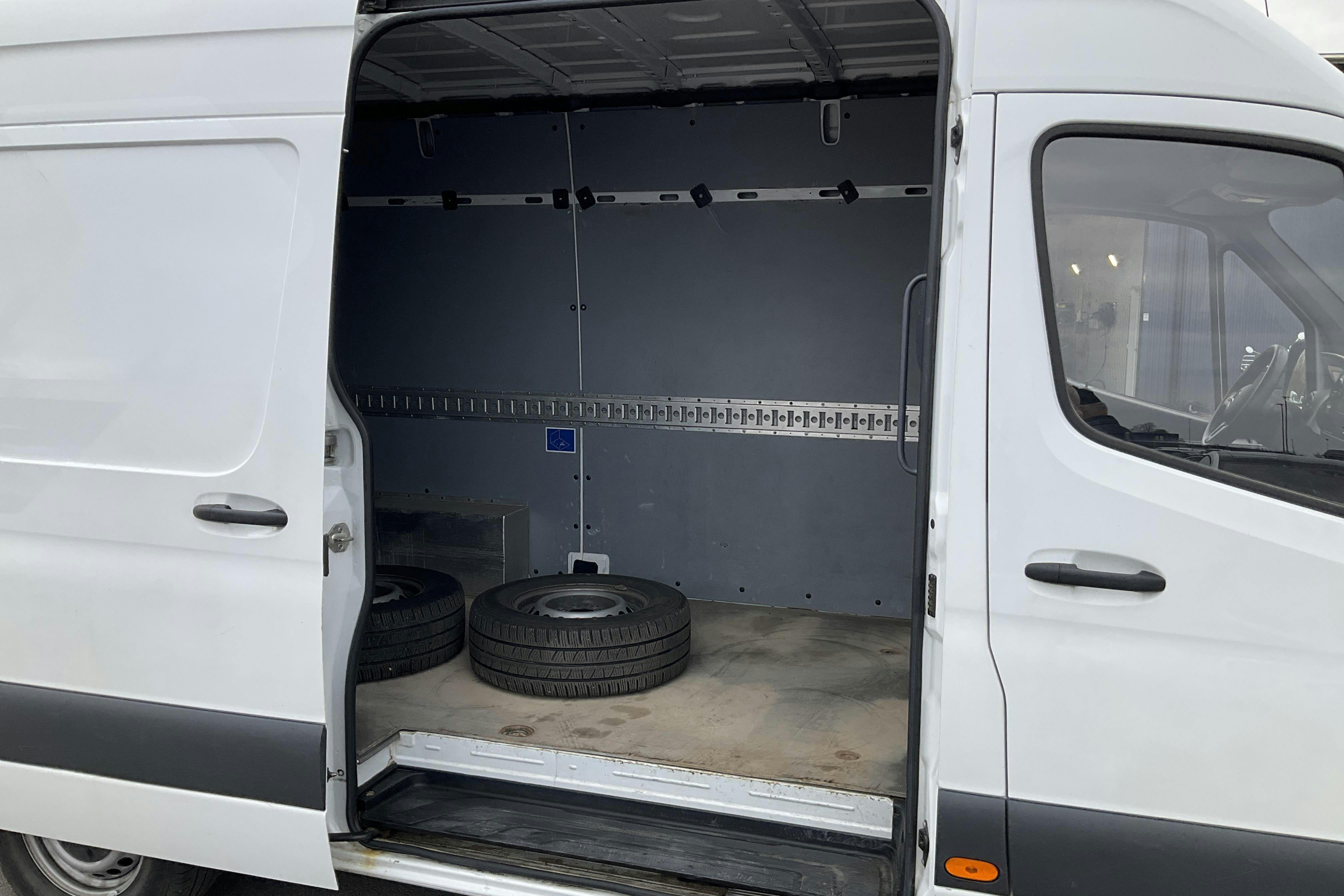 Mercedes Sprinter 315 CDI Skåp RWD (150hk) - 108 660 km - Automatic - white - 2021