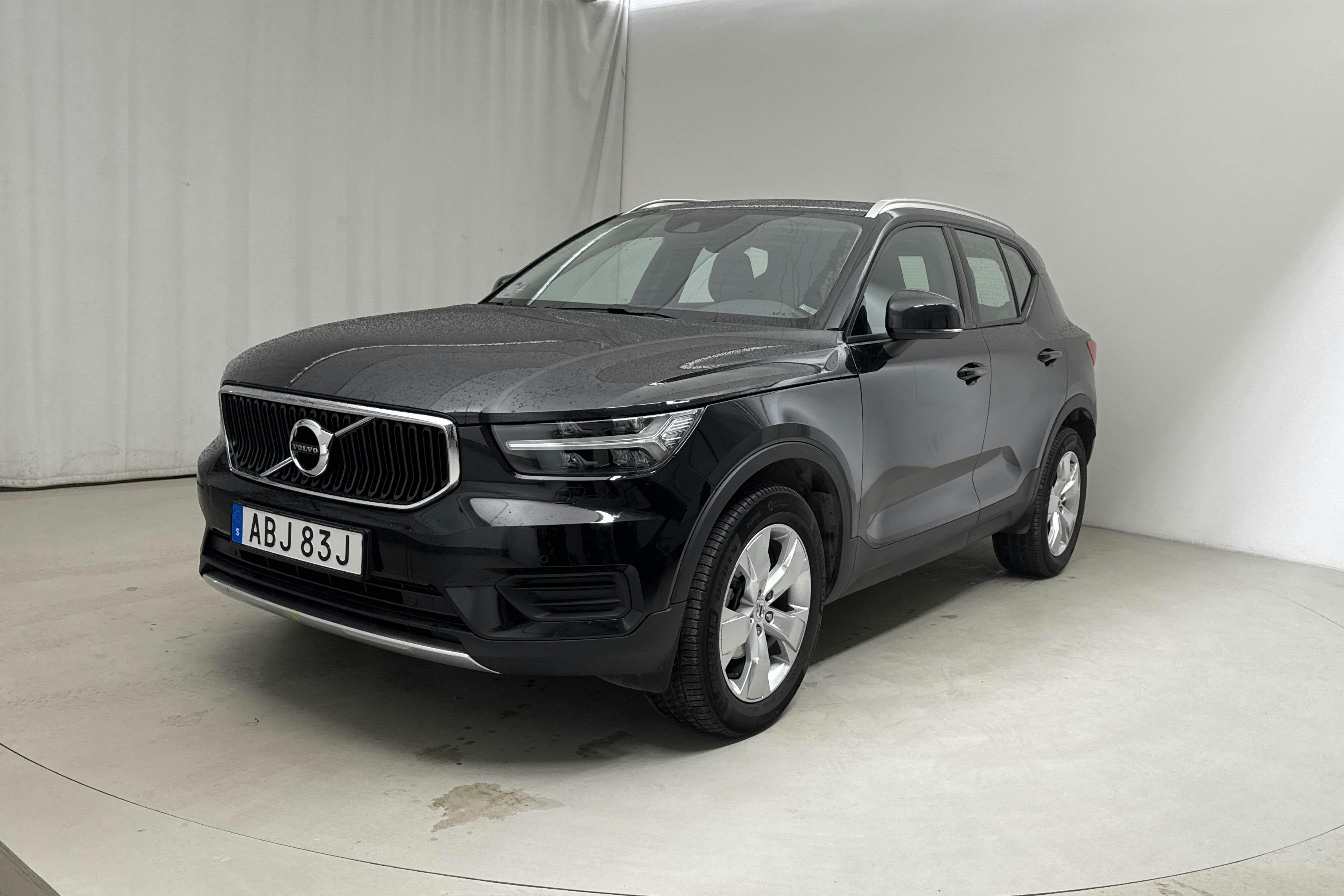 Volvo XC40 T3 2WD (163hk) - 35 360 km - Automatic - black - 2022