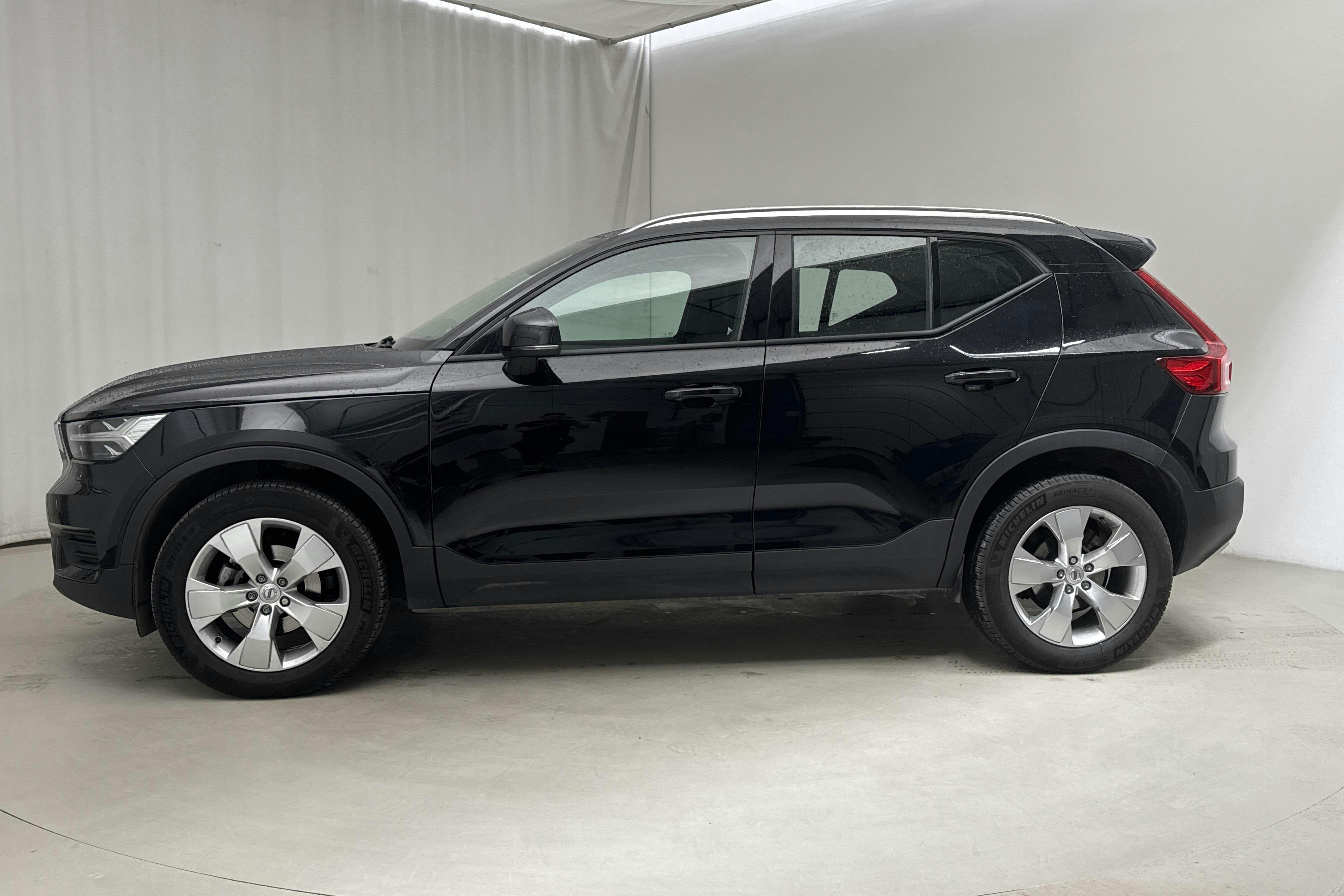 Volvo XC40 T3 2WD (163hk) - 35 360 km - Automatic - black - 2022