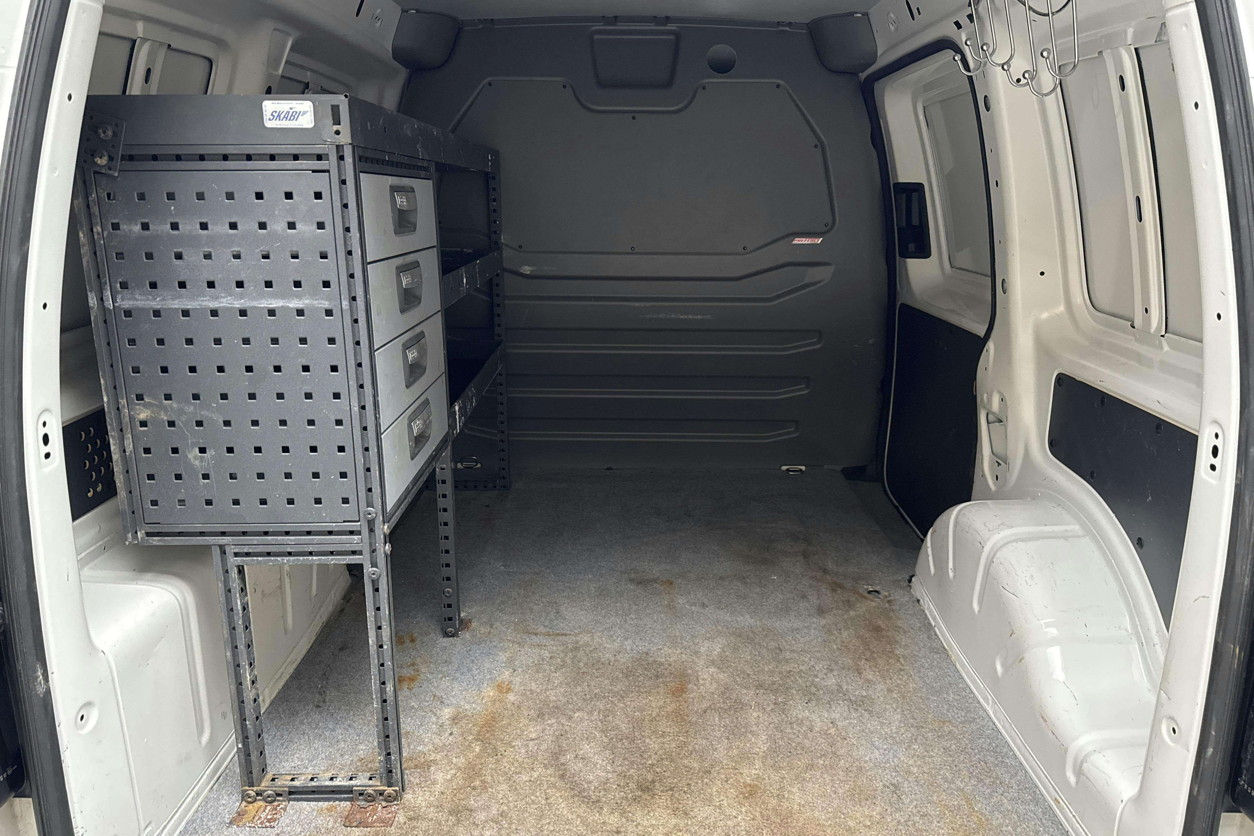 VW Caddy 2.0 TDI Skåp (102hk) - 67 360 km - Automatyczna - biały - 2020