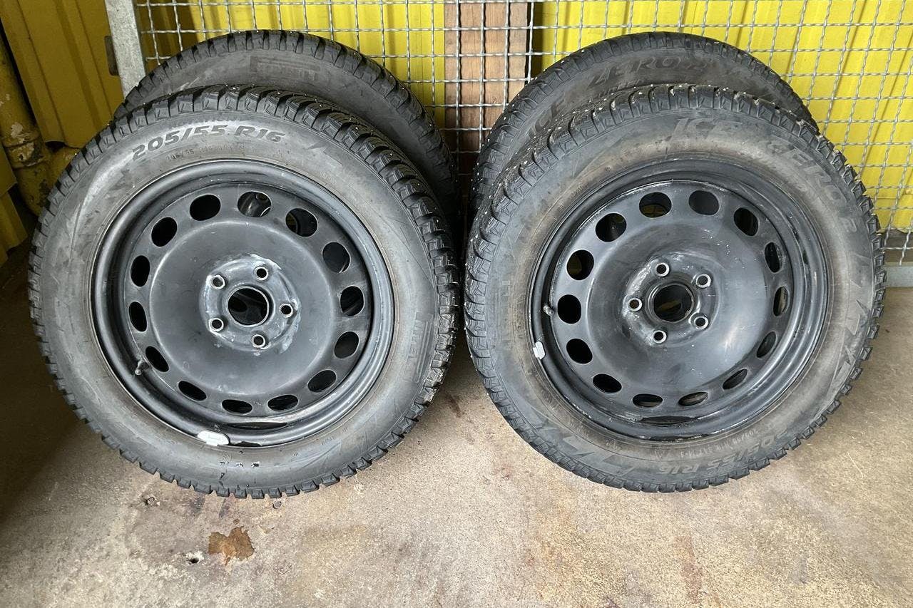 VW Caddy 1.4 TGI Skåp (110hk) - 78 440 km - Manuaalinen - valkoinen - 2016