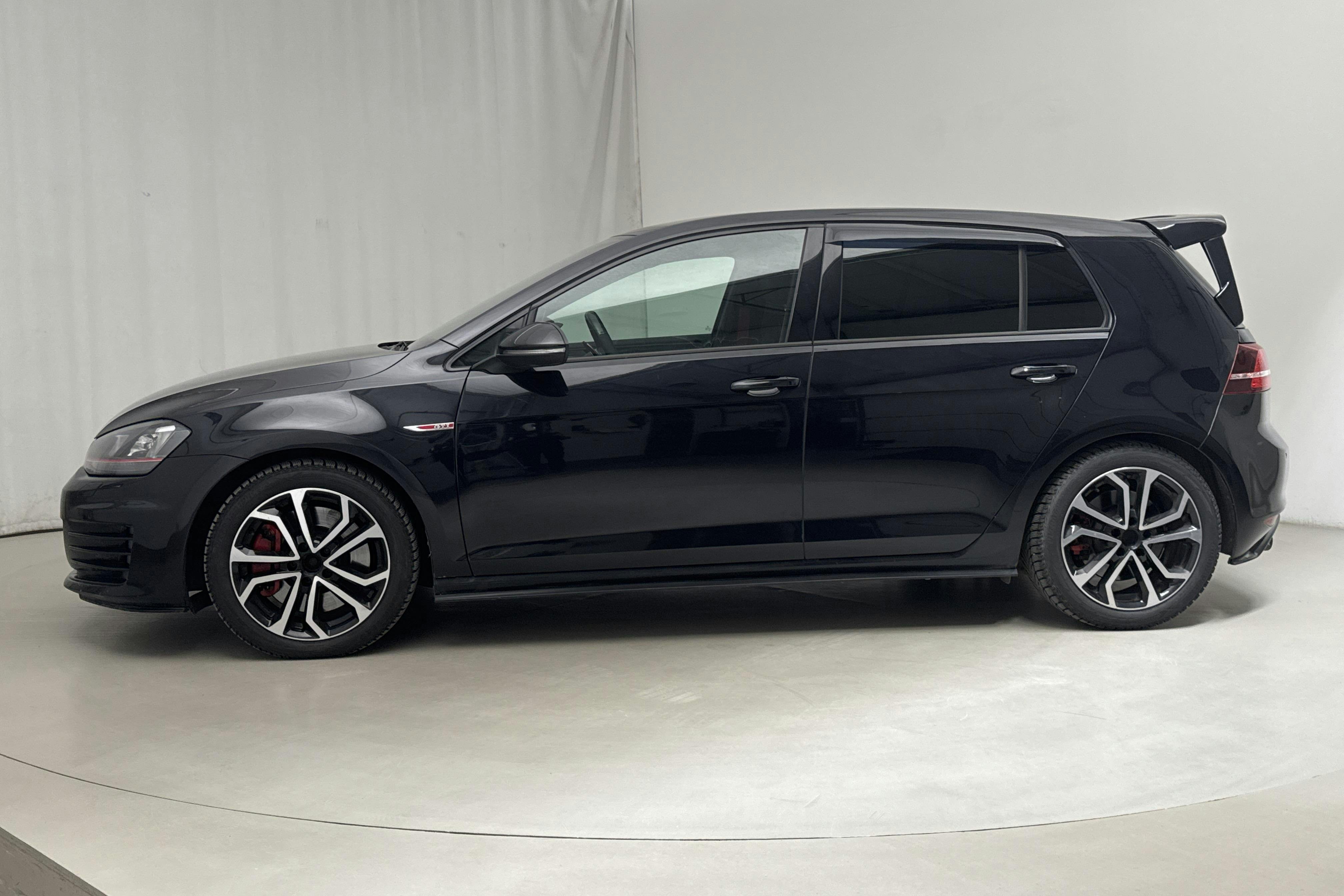 VW Golf VII GTI 5dr (230hk) - 13 836 mil - Automat - svart - 2014
