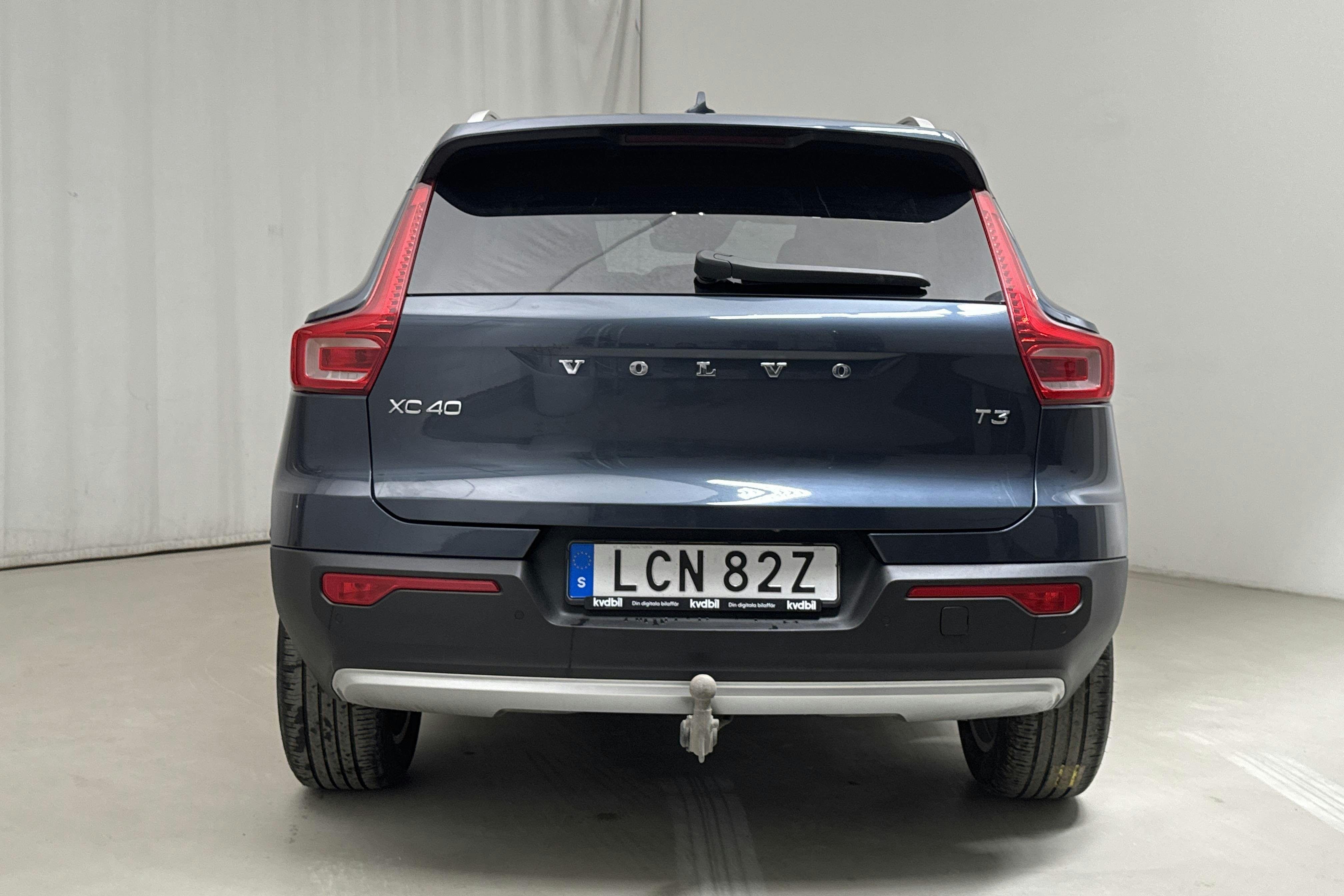 Volvo XC40 T3 2WD (163hk) - 115 990 km - Automatic - Dark Blue - 2022