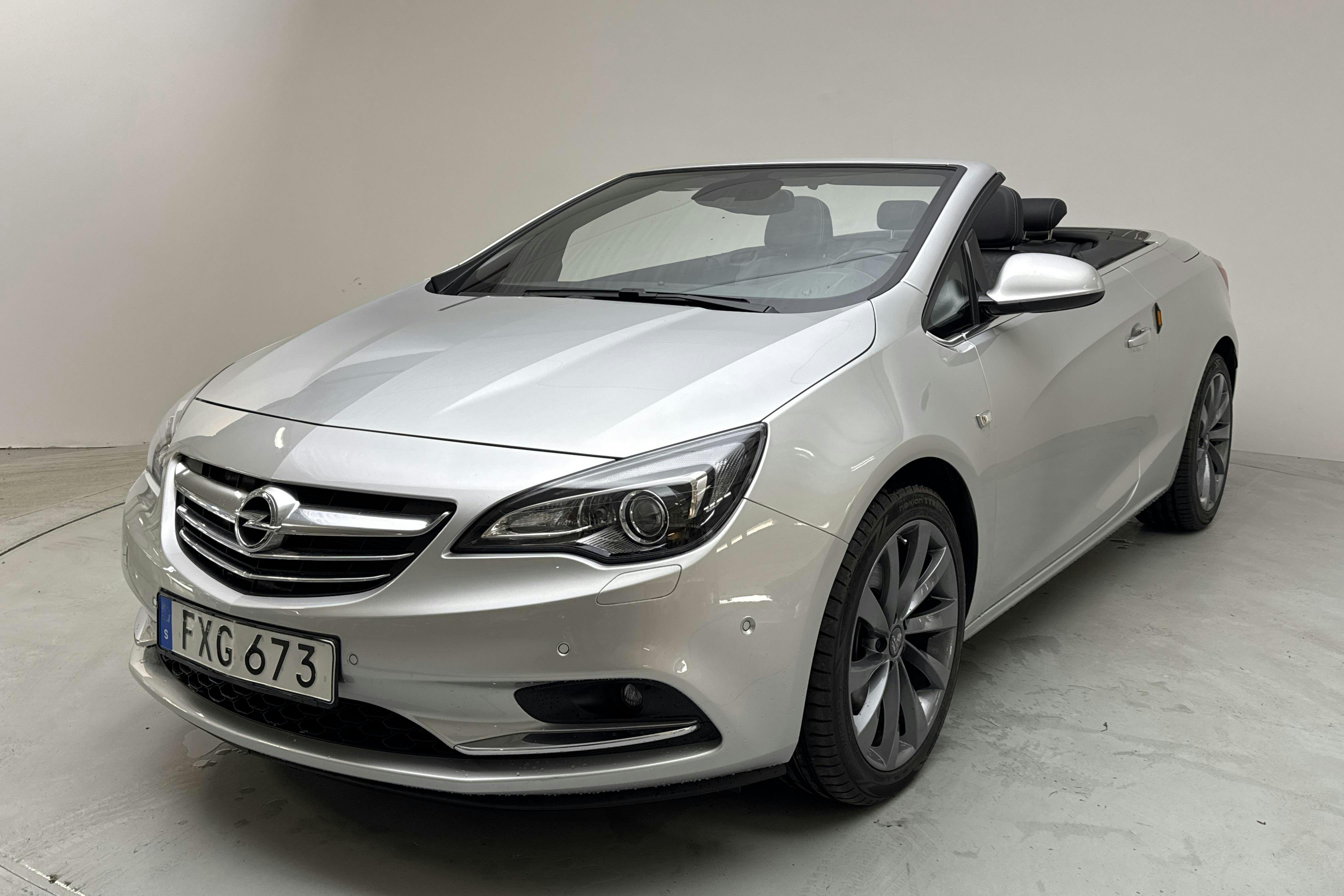 Opel Cascada 1.6 Turbo Ecotec (170hk) - 68 380 km - Automatic - gray - 2015