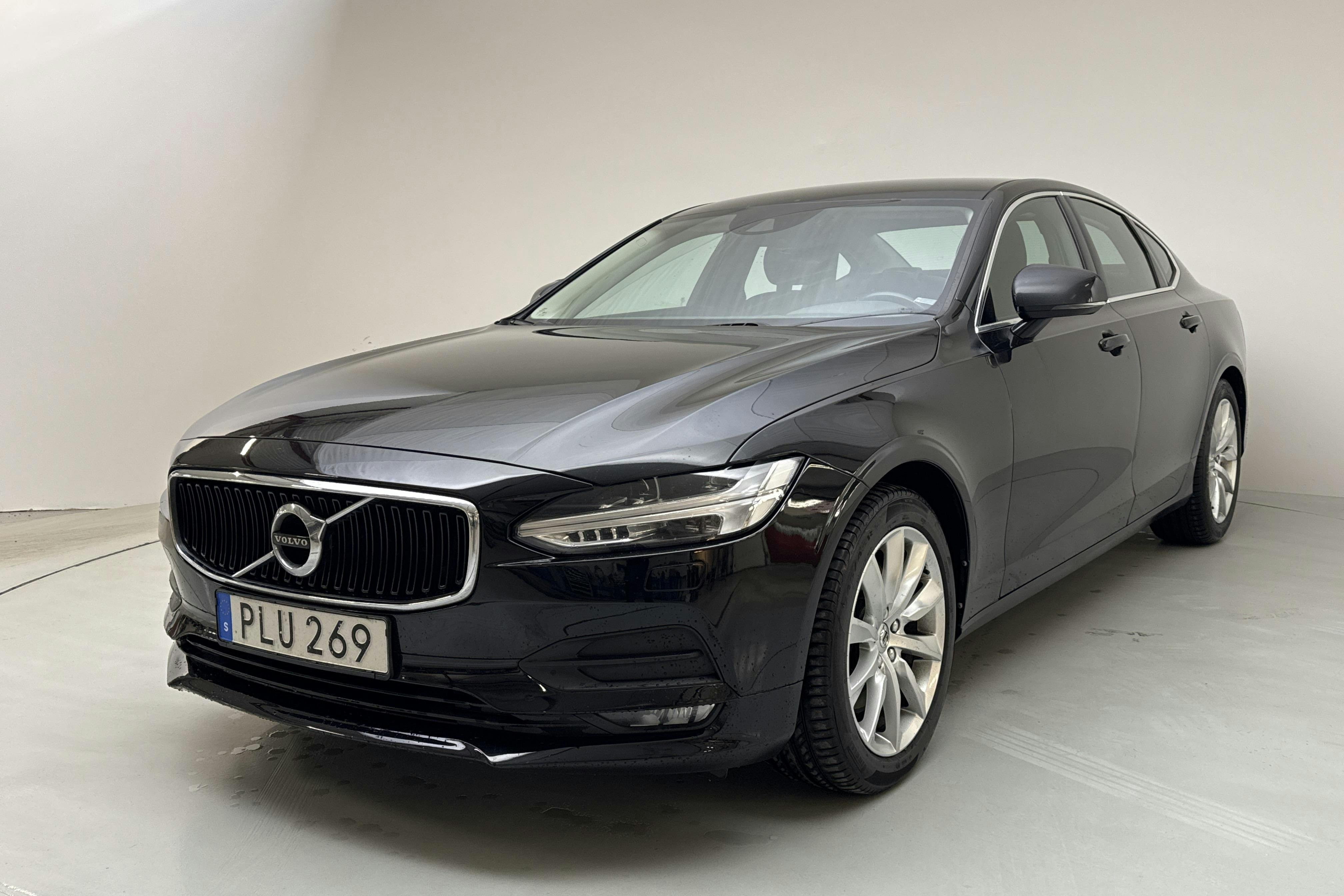 Volvo S90 T4 (190hk) - 184 340 km - Automatyczna - czarny - 2018