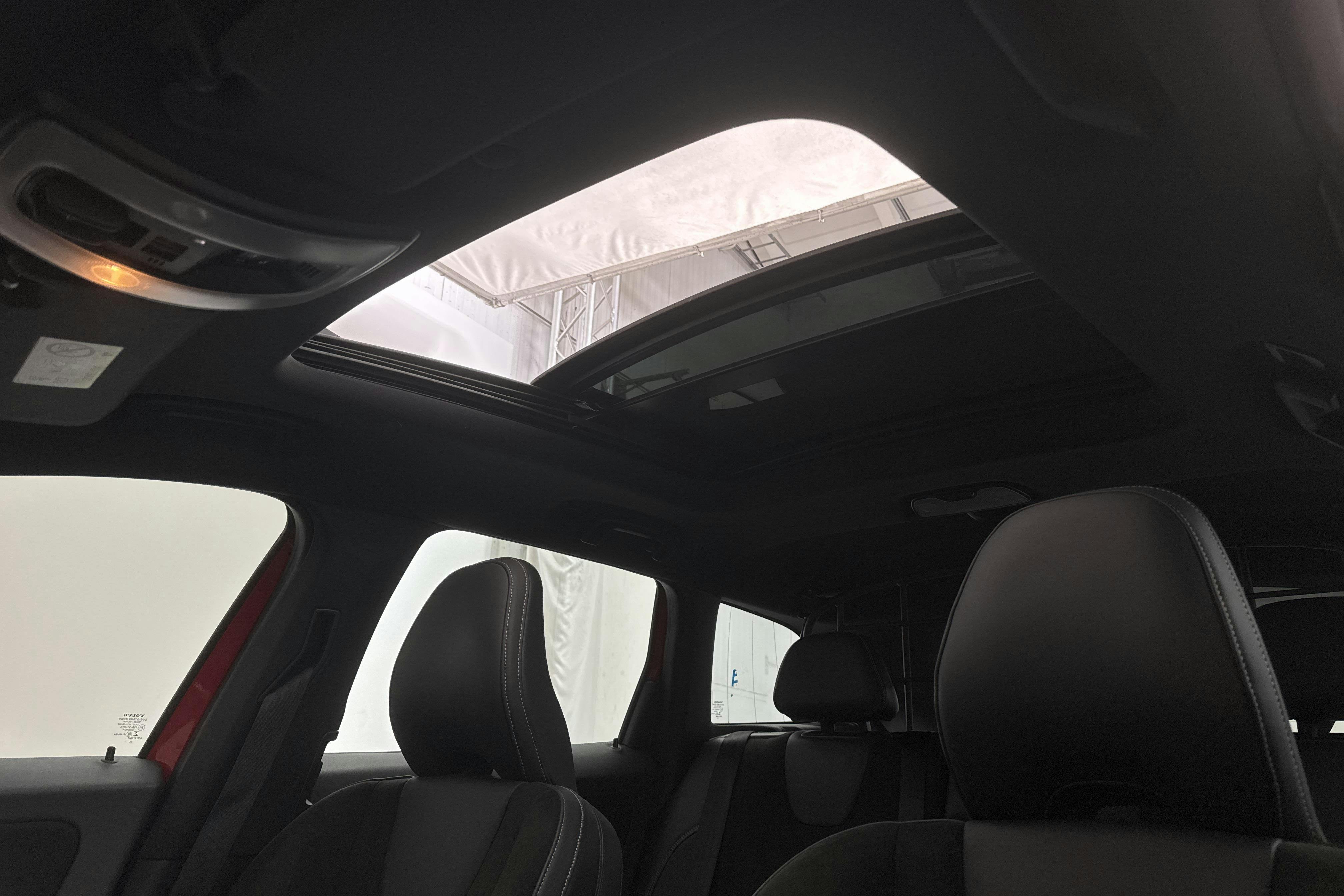 Volvo XC60 D5 AWD (220hk) - 63 660 km - Manual - red - 2016