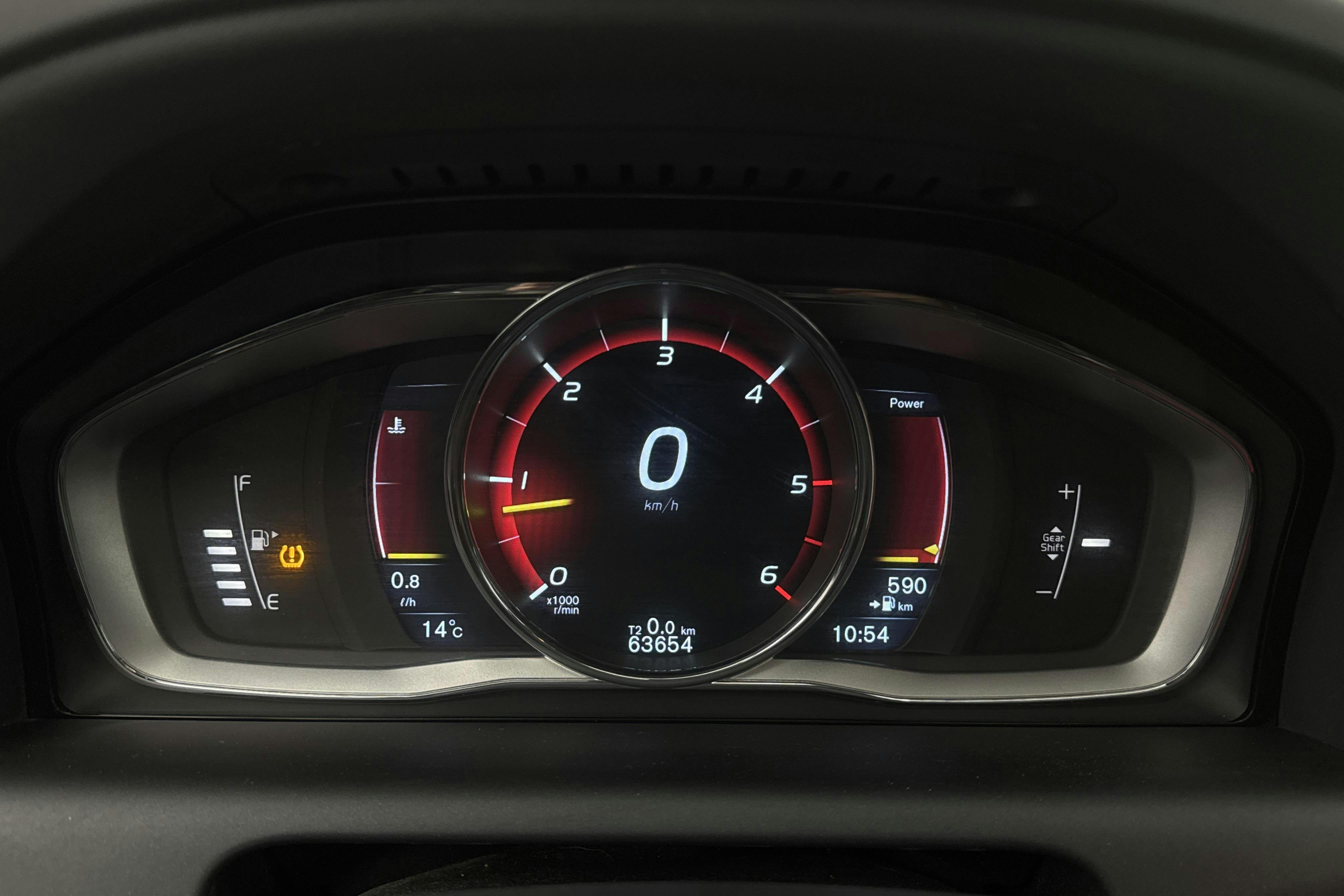 Volvo XC60 D5 AWD (220hk) - 63 660 km - Manual - red - 2016